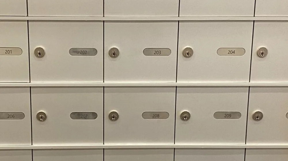 mailbox panel