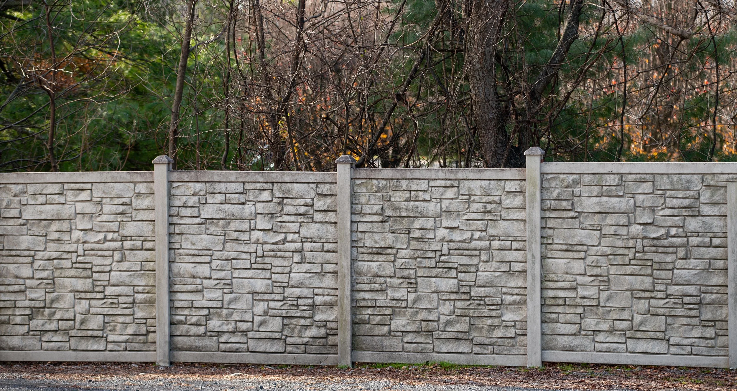 studiog-fence-installation-privacy-fence.jpg