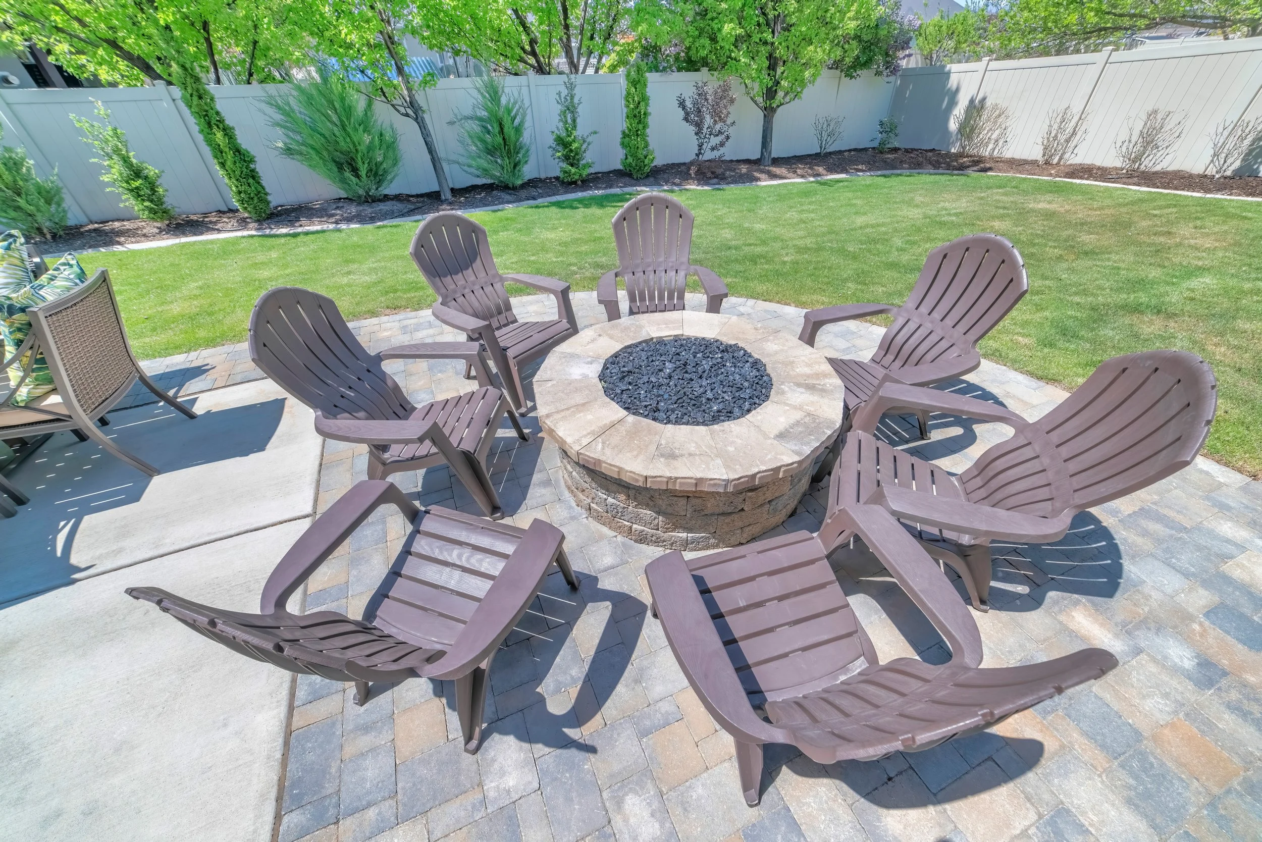 Outdoor fire pit patio installation in Delaware