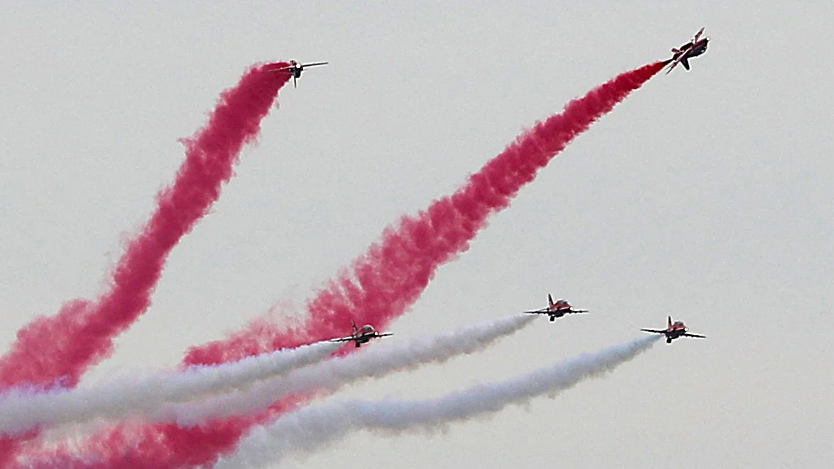 Two Red Arrows Upside Down - Jan MacNeil (Prints 2nd, Division 2)