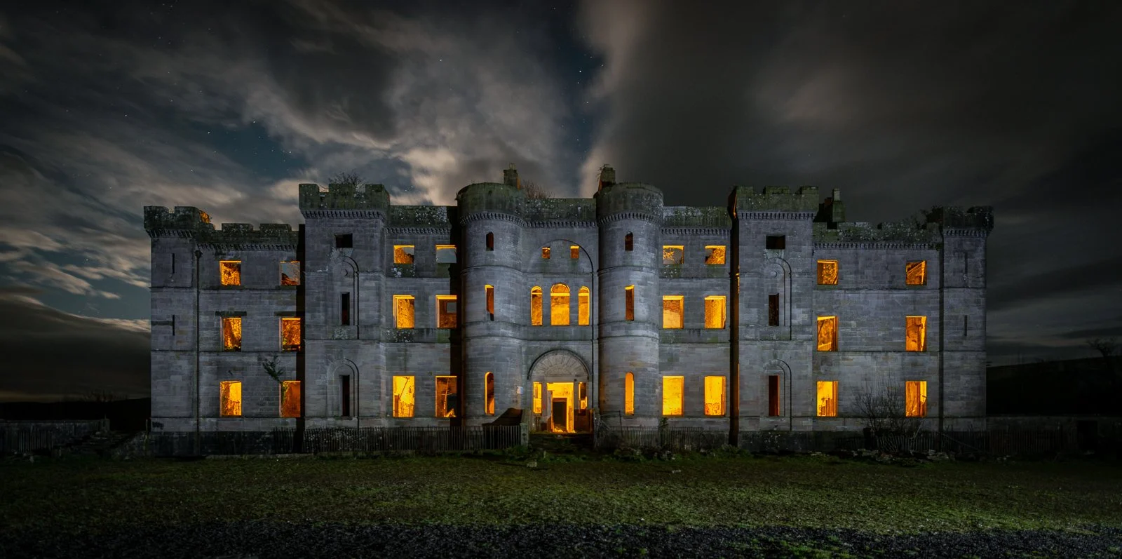 Dalquharran Castle by Les Johnstone 3rd equal Div 1 Images
