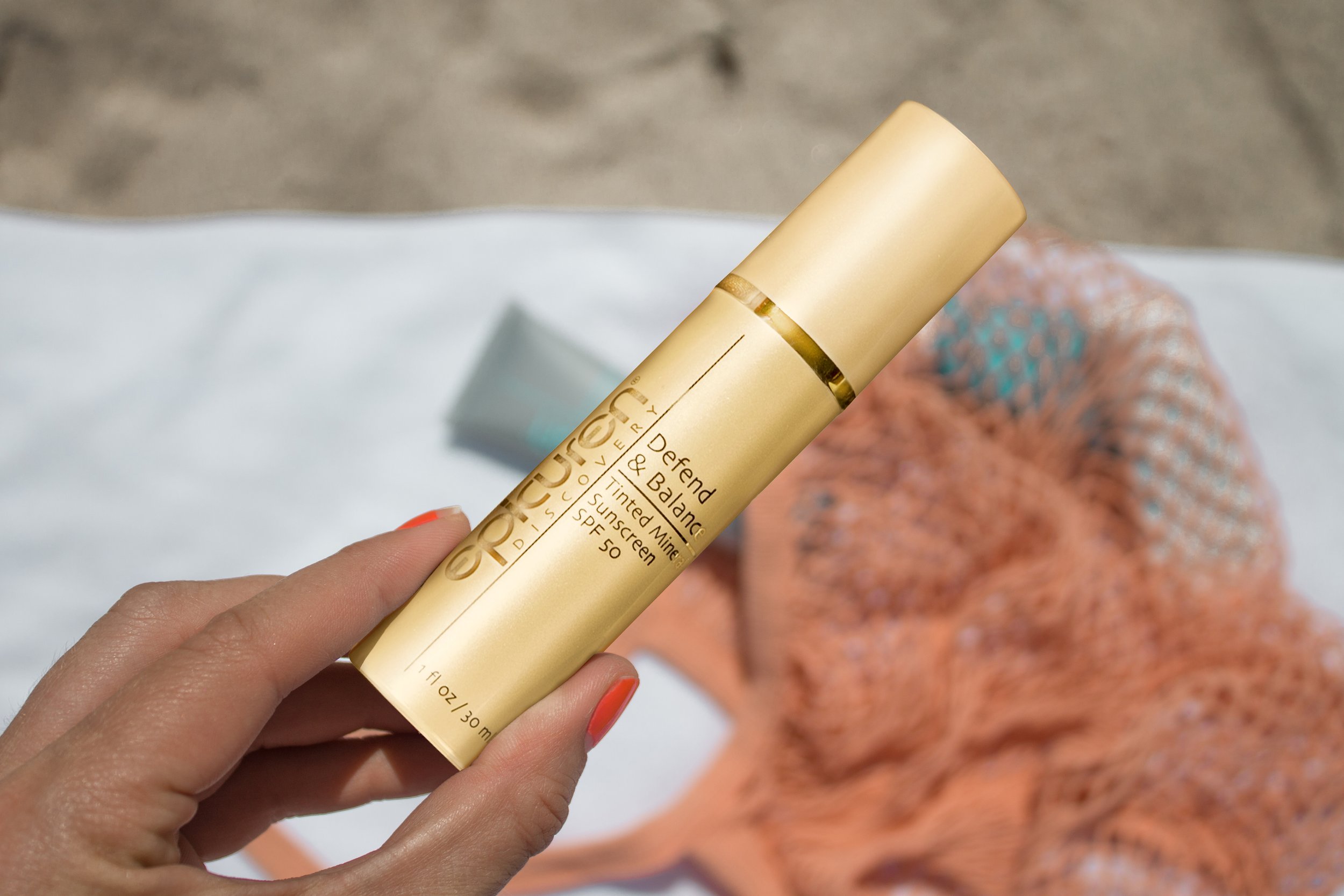 Defend and Balance Sunscreen-BEACH-BAG-flat.jpg