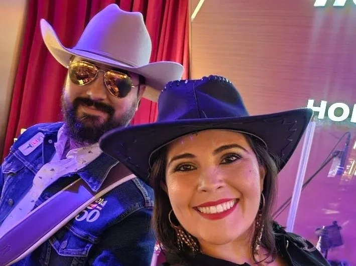 Country Duo at The Hard Rock Cafe 