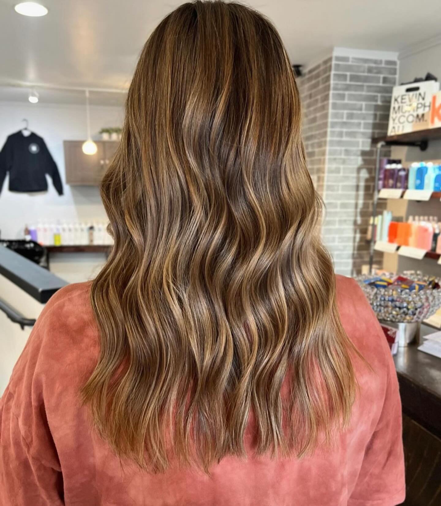 Loving the dimension in this gorgeous color created by Carissa! 🥰