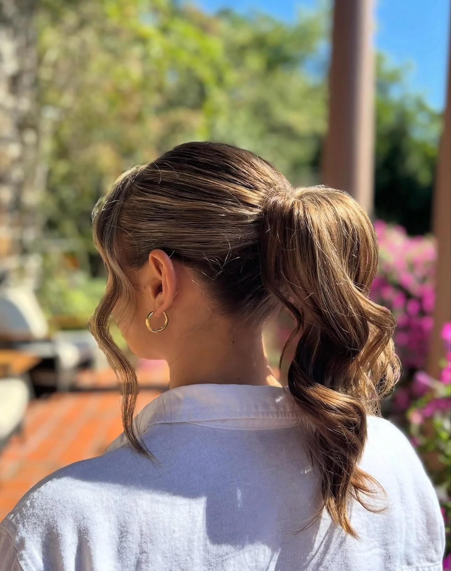 Bridesmaid up-style by Bella. 😍