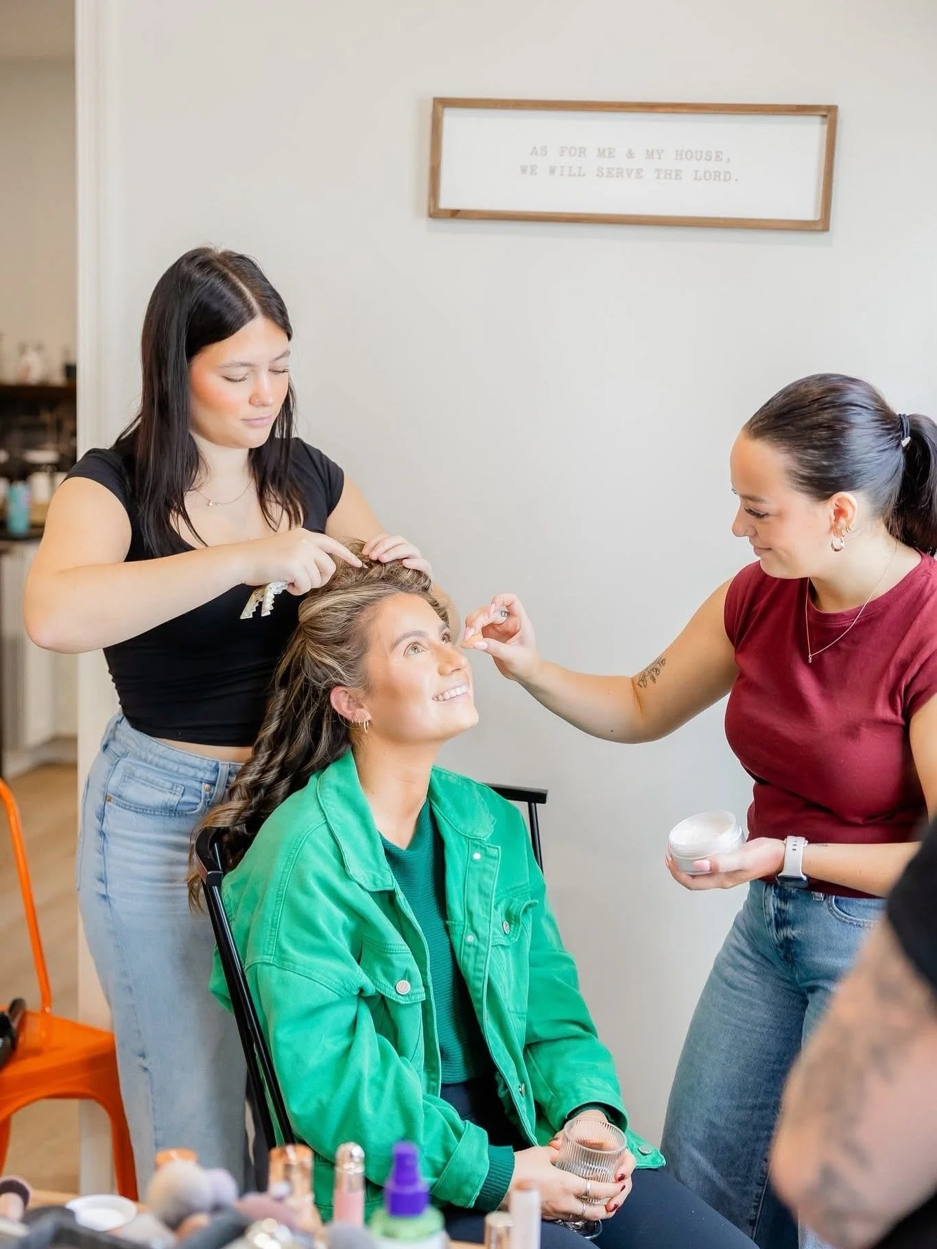 Thank you @boudoirbystephanielynne for giving us the opportunity to be a part of this amazing photo shoot! 📸 Hair &amp; makeup by Emileigh, Brooke &amp; Bella! 💋