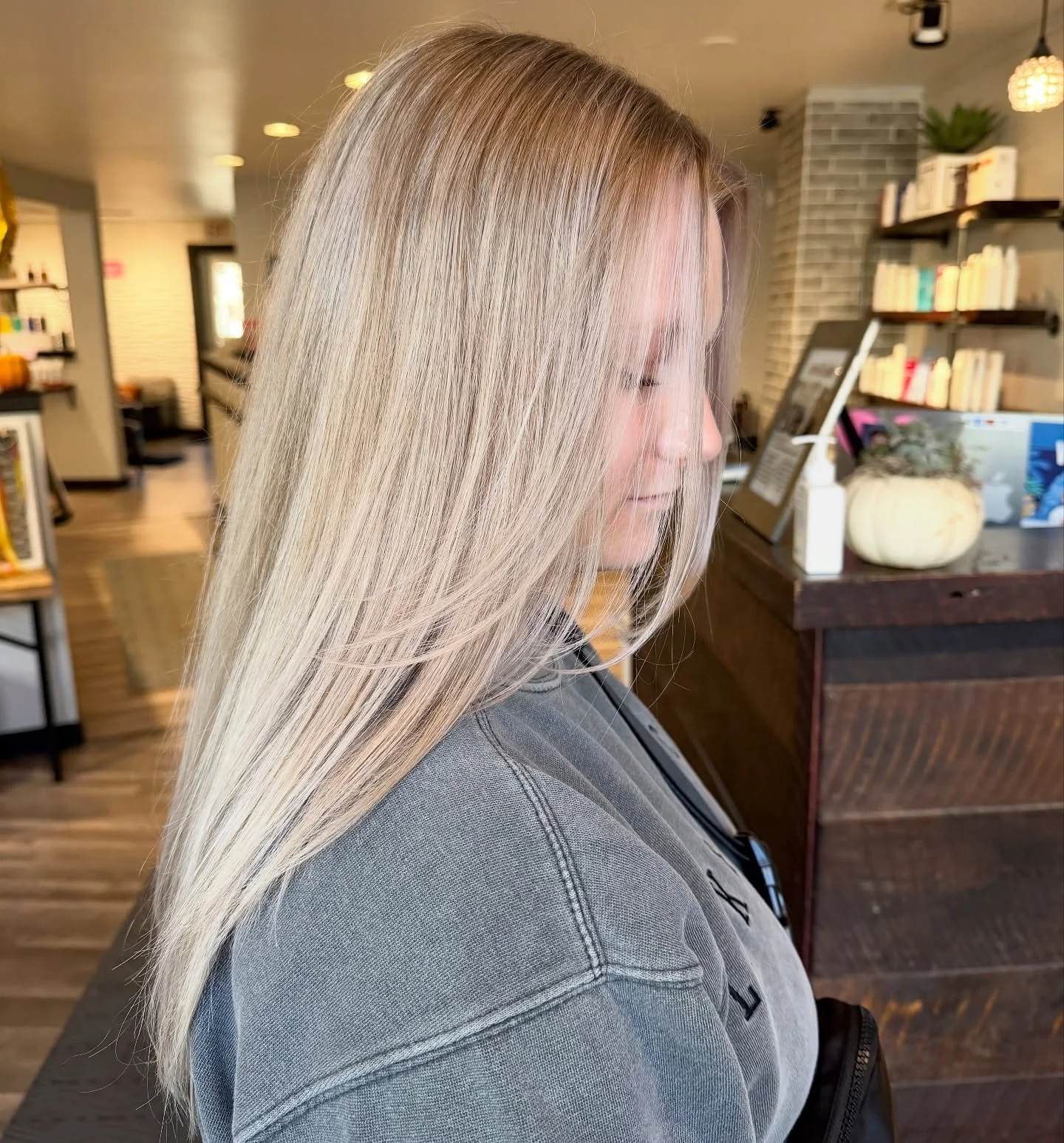 Well, hello there blondie! 🤍Hair created by Emileigh 💖