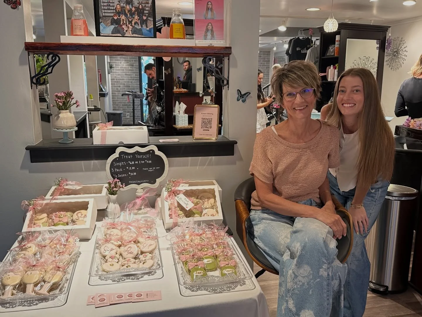 Bubbly &amp; Blowouts 🥂