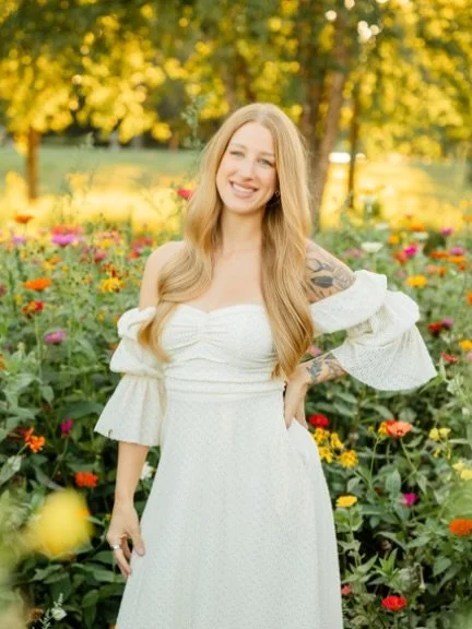 After nearly 10 years in the beauty industry, Jess H. has reached another well-deserved milestone in her career at Unveil. Beginning October 14*, Jess will be advancing to her next level! 🥂 Congratulations Jess 💖