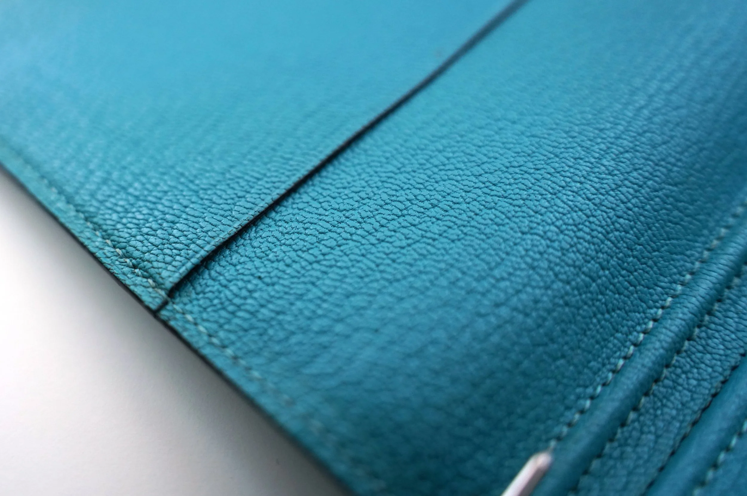 Hermes-Turquoise-Blue-Chevre-Double-Agenda=Passport-Holder-14.JPG