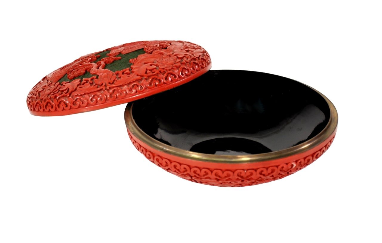 Large-Antique-Round-Cinnabar-Box-3.jpeg