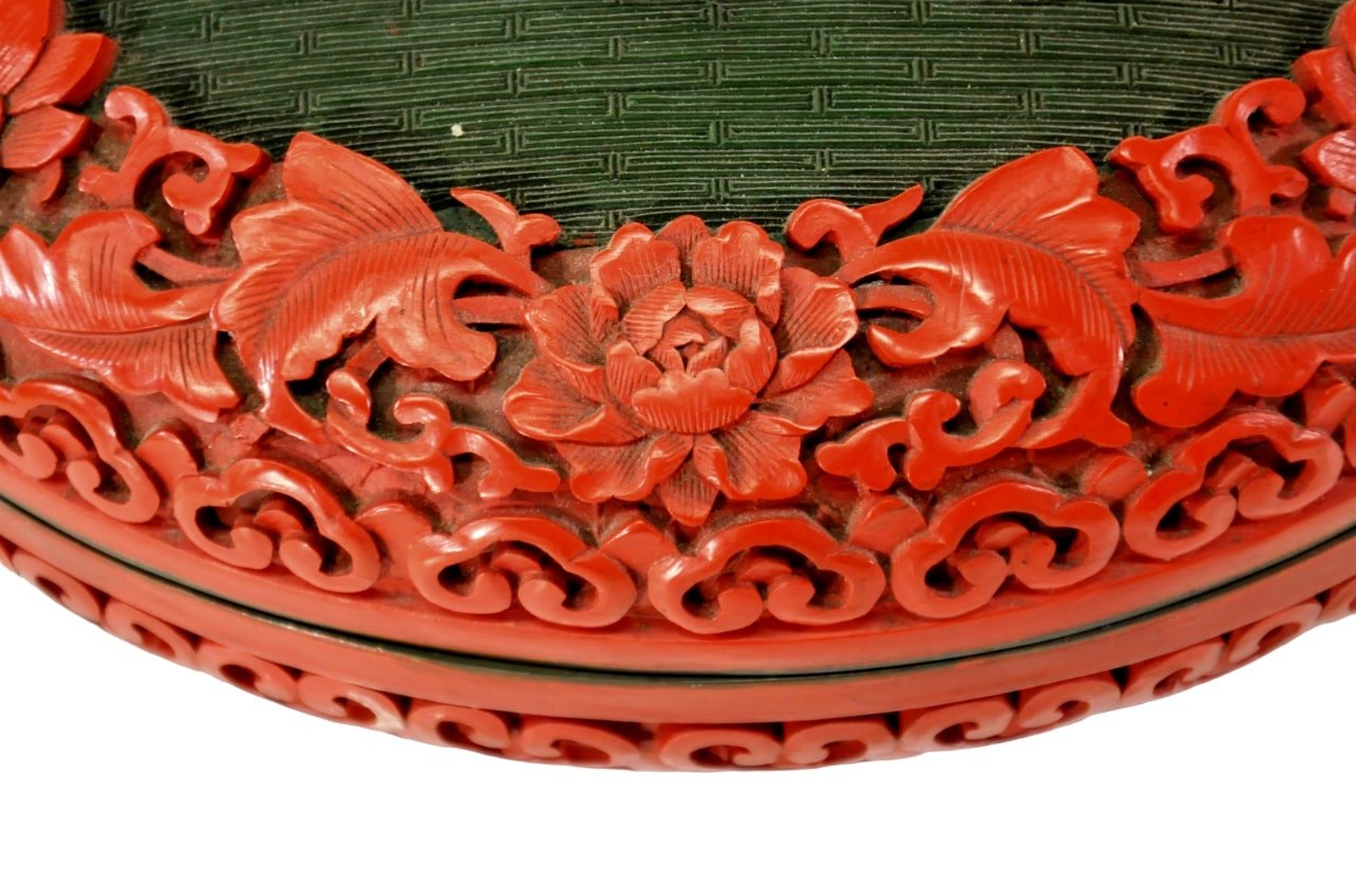 Large-Antique-Round-Cinnabar-Box-10.jpeg