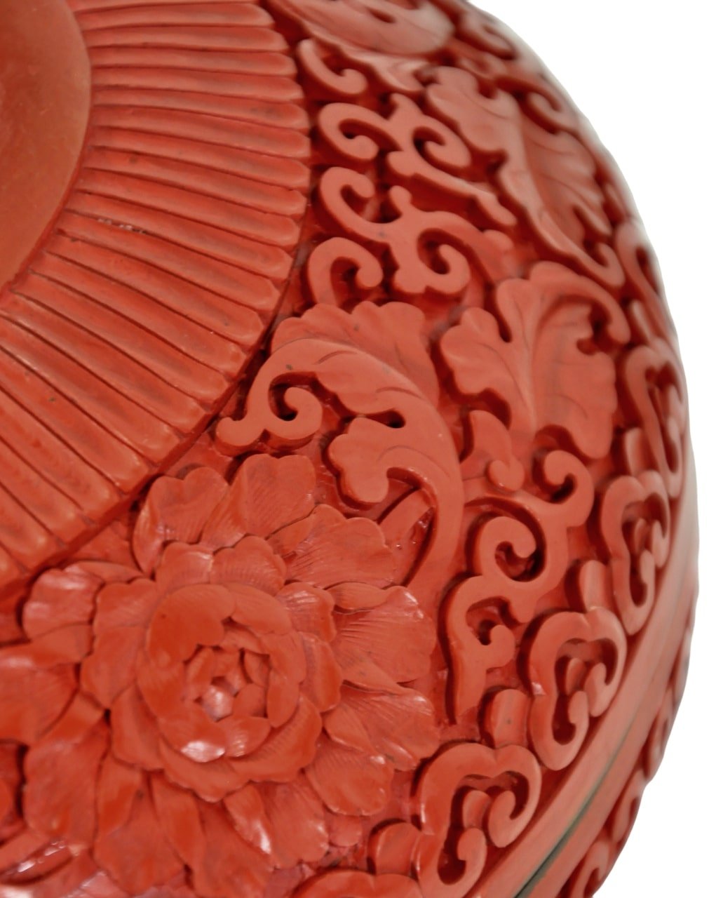 Large-Antique-Round-Cinnabar-Box-11.jpeg