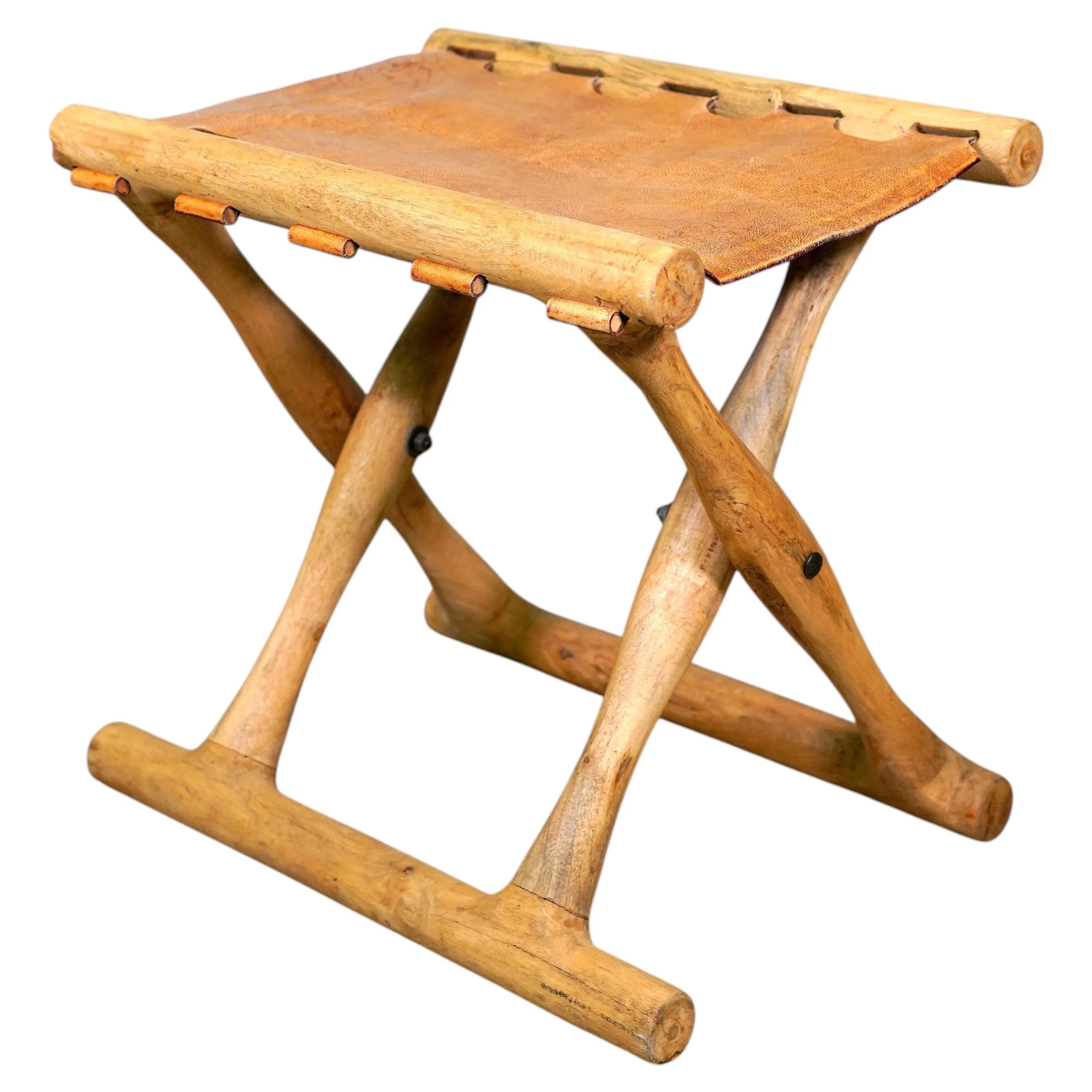 Poul-Hundevad-Gulhøj-Oak-Leather-Folding-Stool-11.jpg