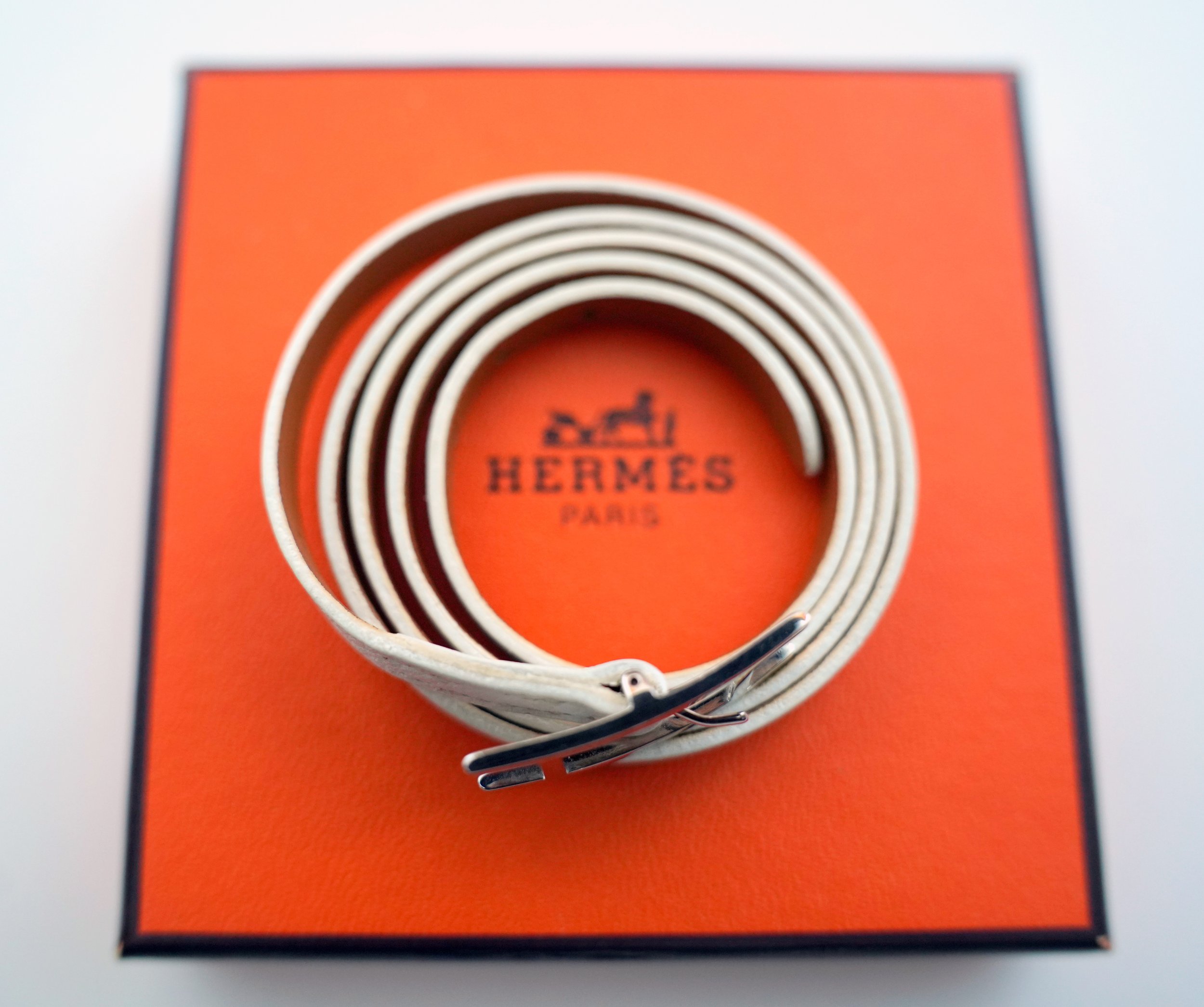 Hermes-Hapi-4-Tours-White-Togo-Leather-Quadruple-Bracelet-Choker-Thin-Belt-2.JPG