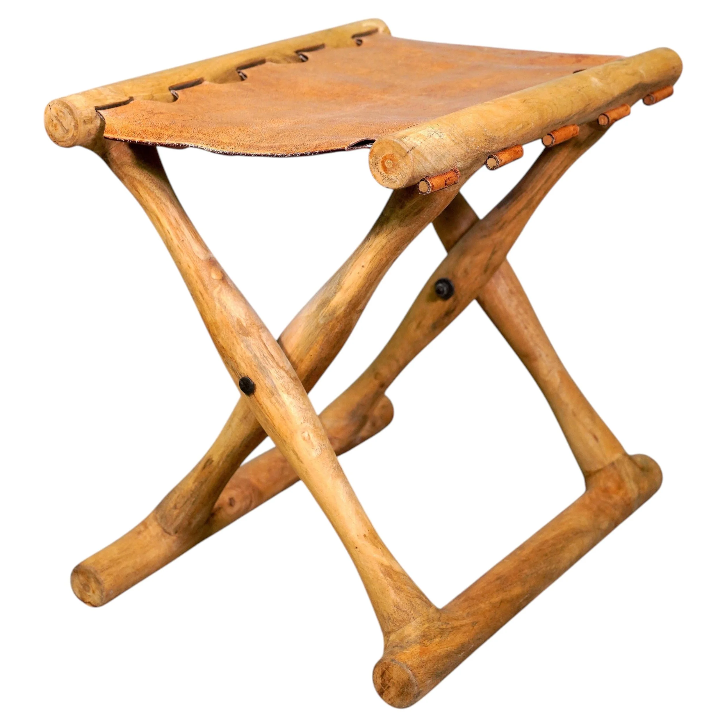 Poul-Hundevad-Gulhøj-Oak-Leather-Folding-Stool-13.jpg