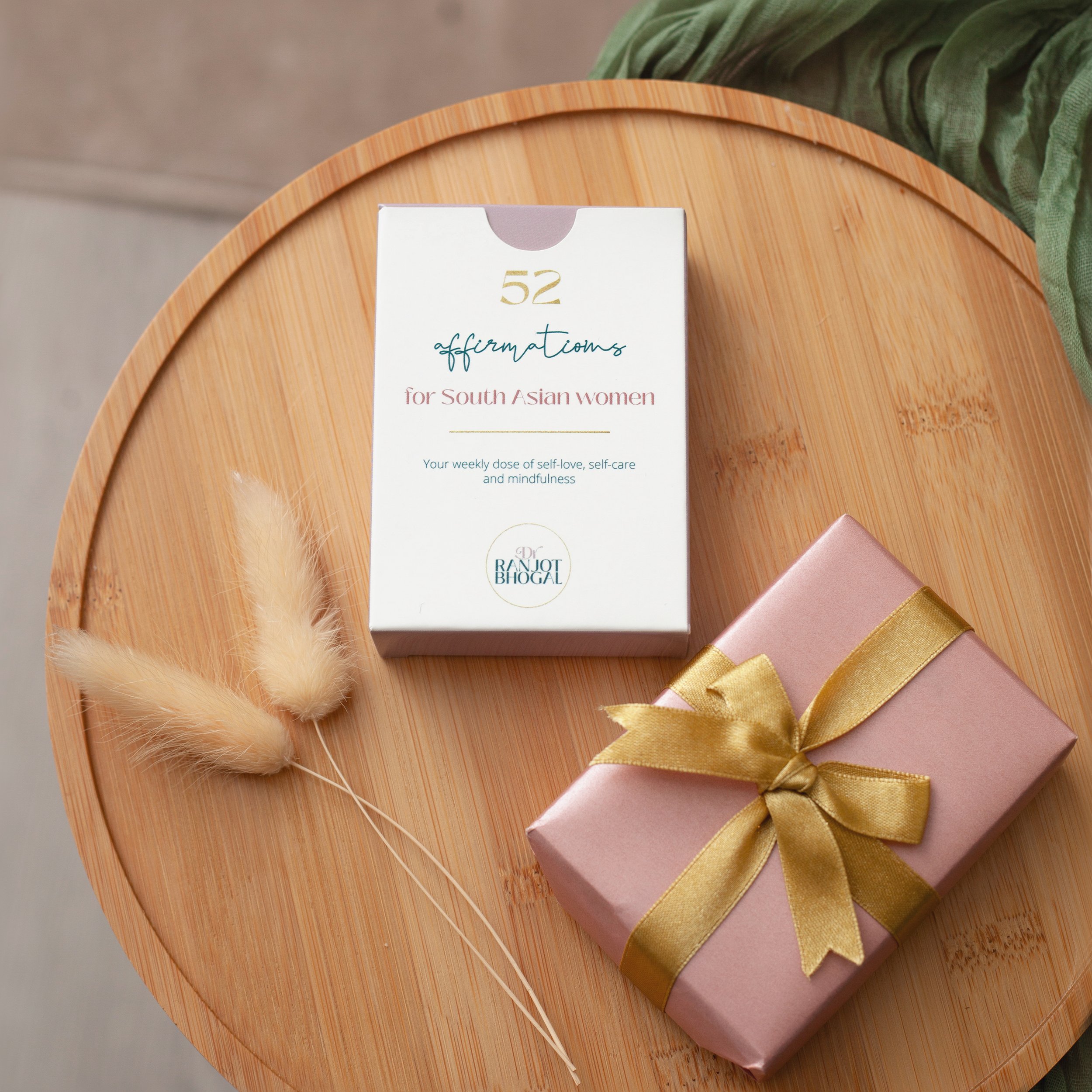 CARDS-WITH-GIFT-WRAPPING_1.jpg