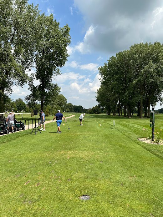hole1.jpg