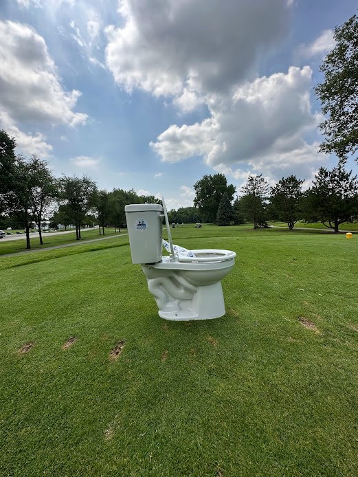 toiletlong.jpg