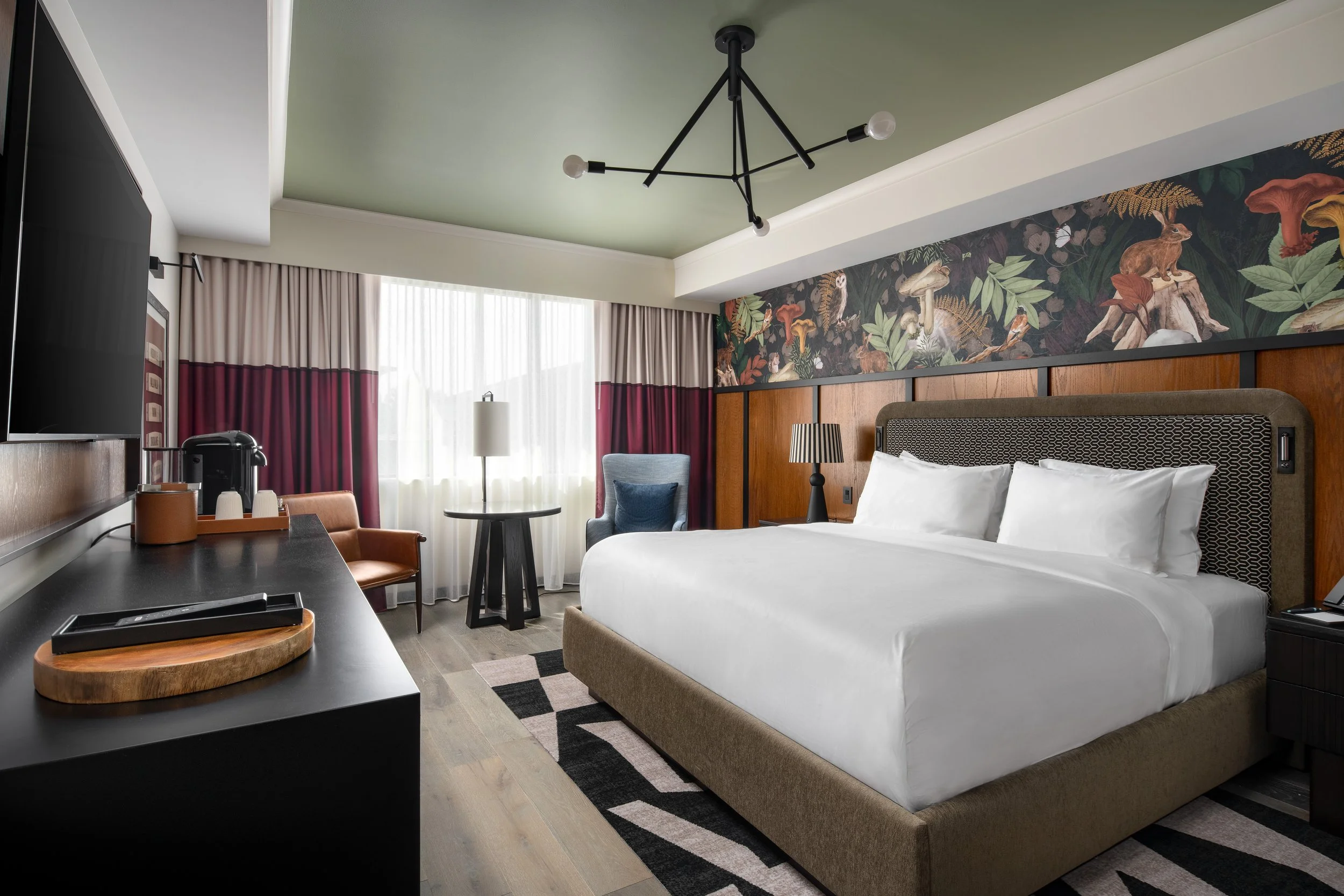 Hotel Room.jpg