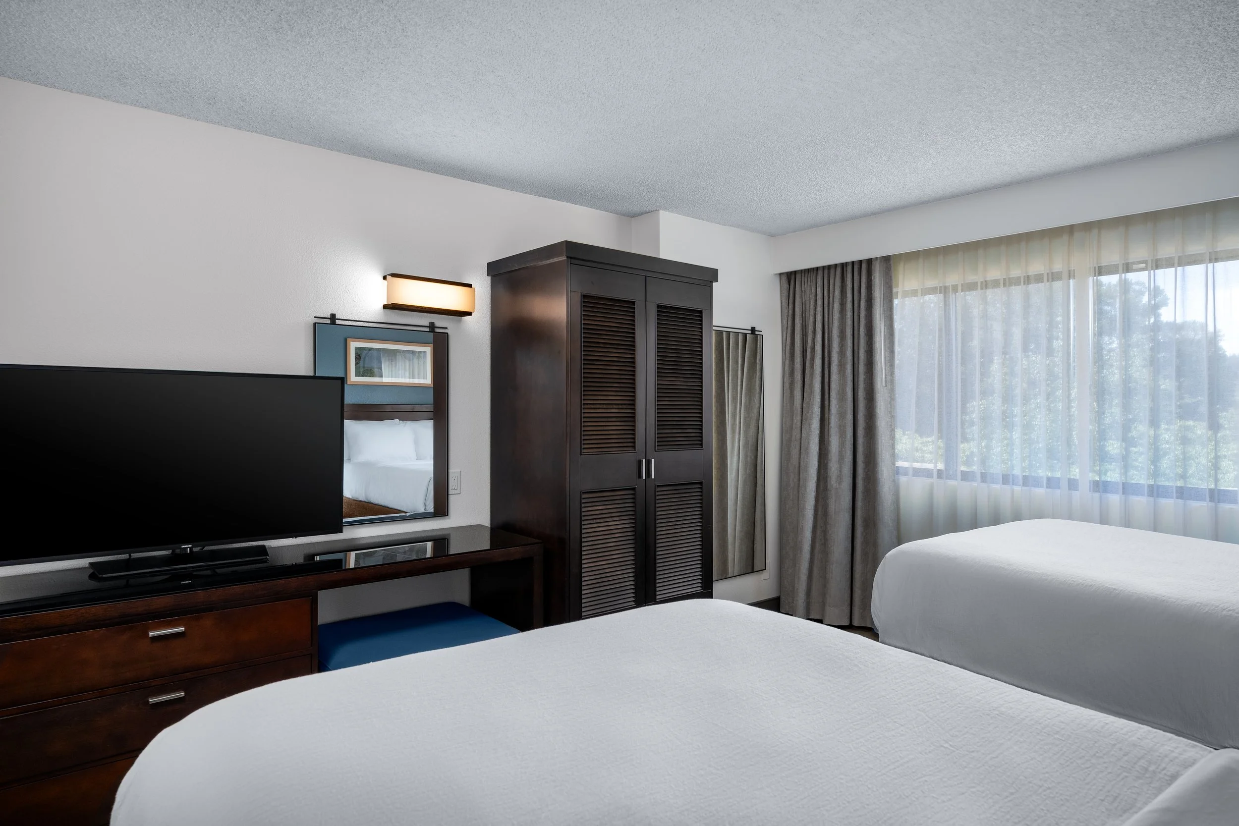 Double Bed Suite.jpg
