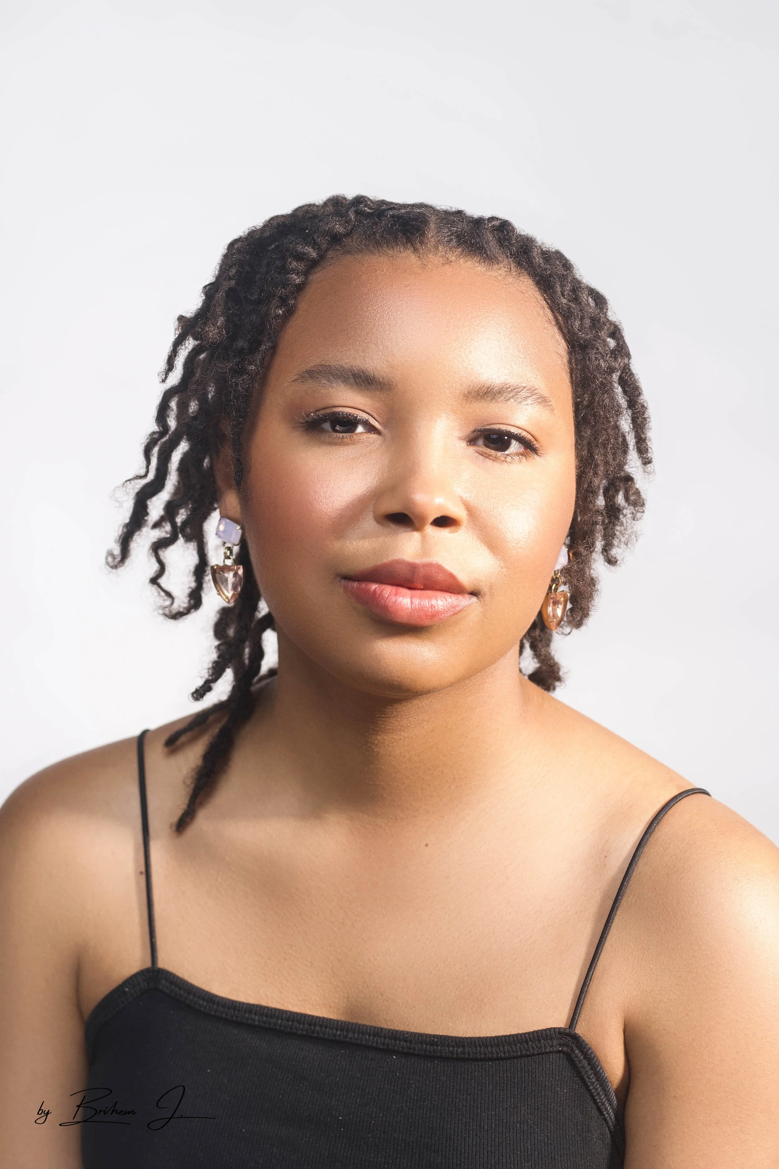 Amanda Sheriff headshot