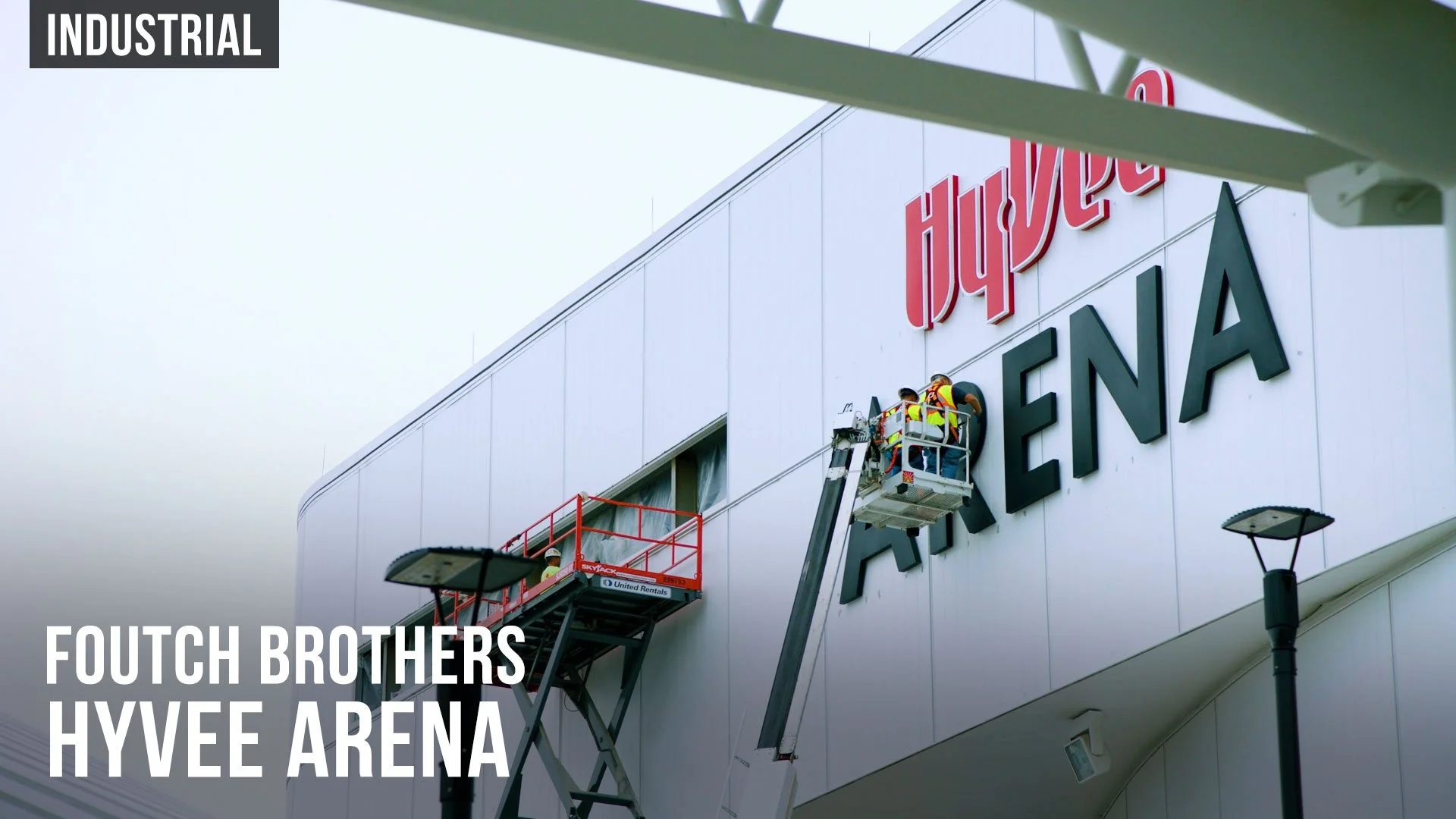 Foutch Brothers - Hy-Vee Arena