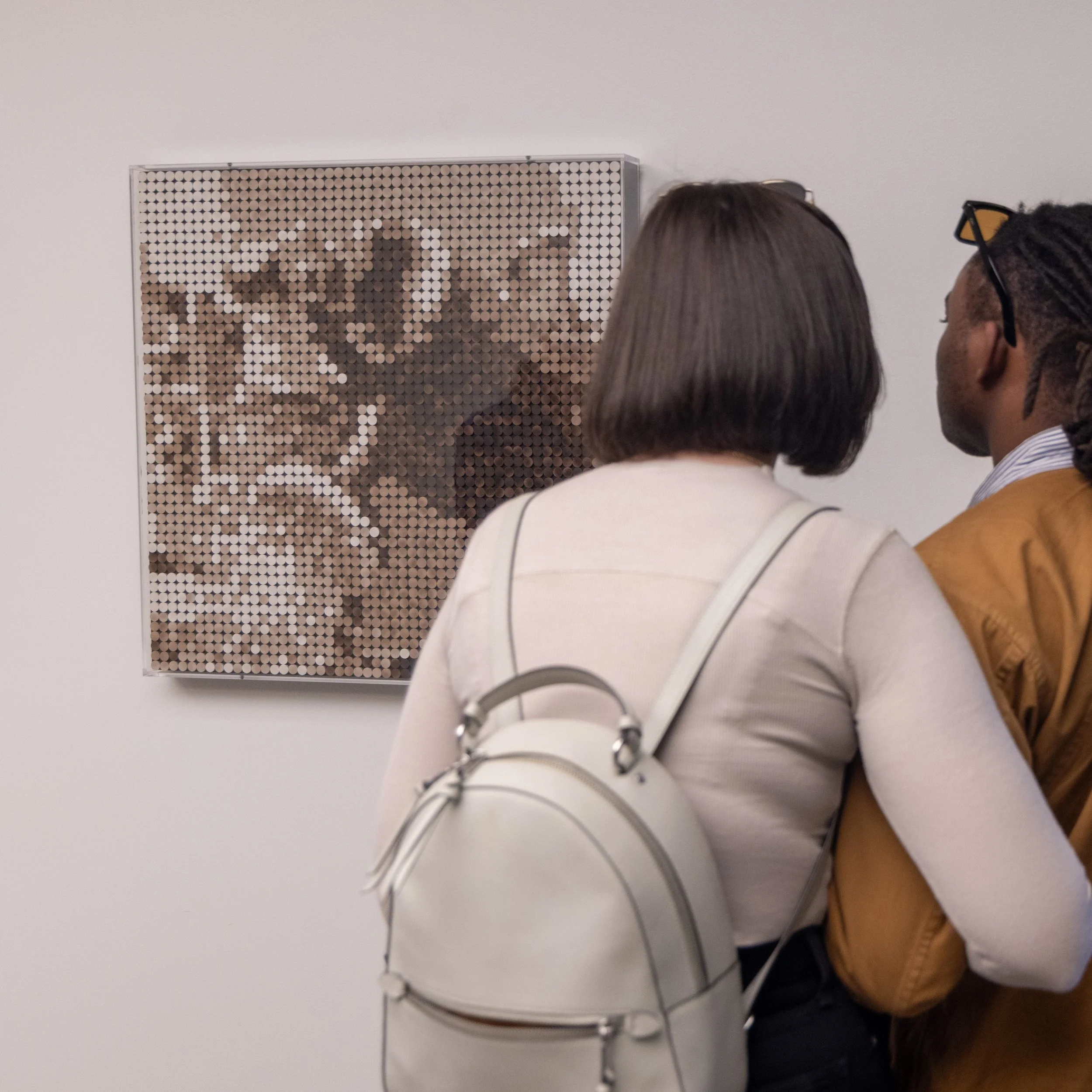 There is still time to visit 'Natura Naturata' at @descansogardens 

Curated by @claudia_pretelin and @julietapestarino, the exhibit features the work of eight female artists who explore their bond with the natural world through photography and video