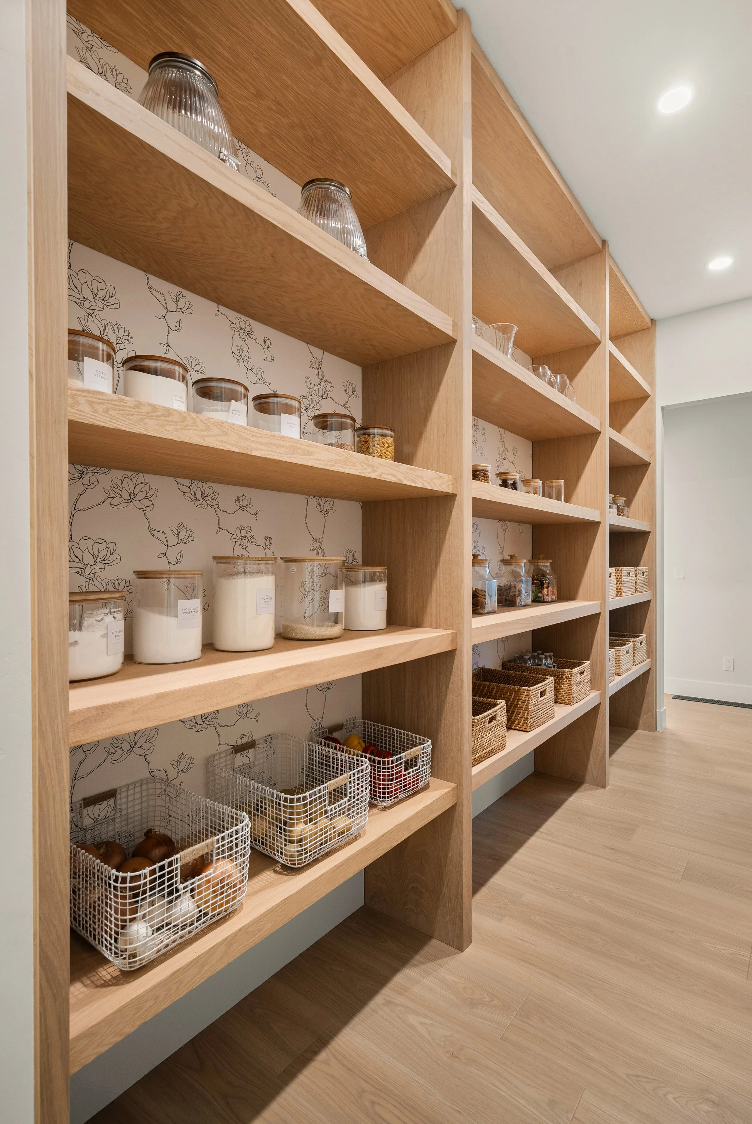 023-7115 S Plymouth Rd-022.jpg