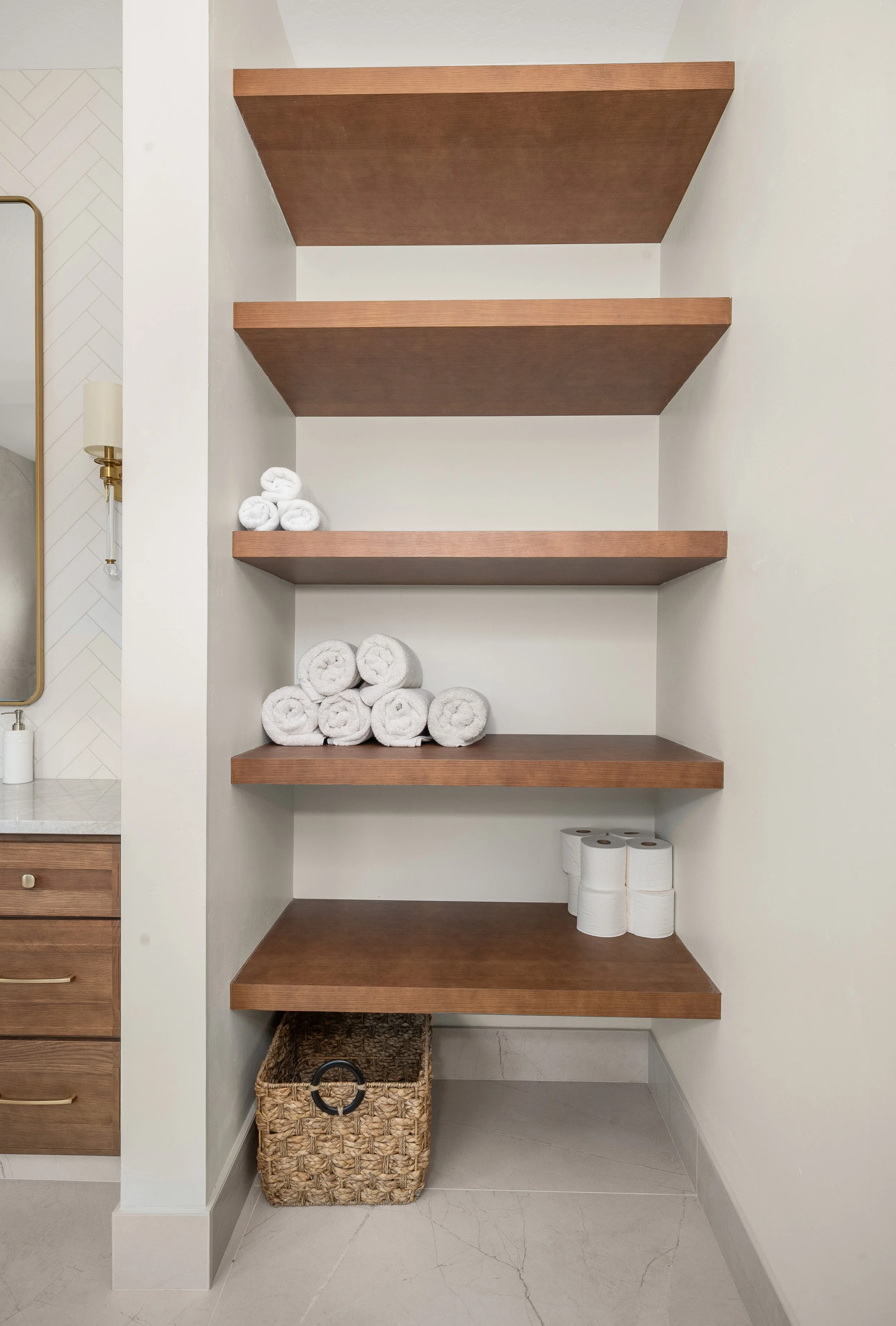 051-7115 S Plymouth Rd-047.jpg