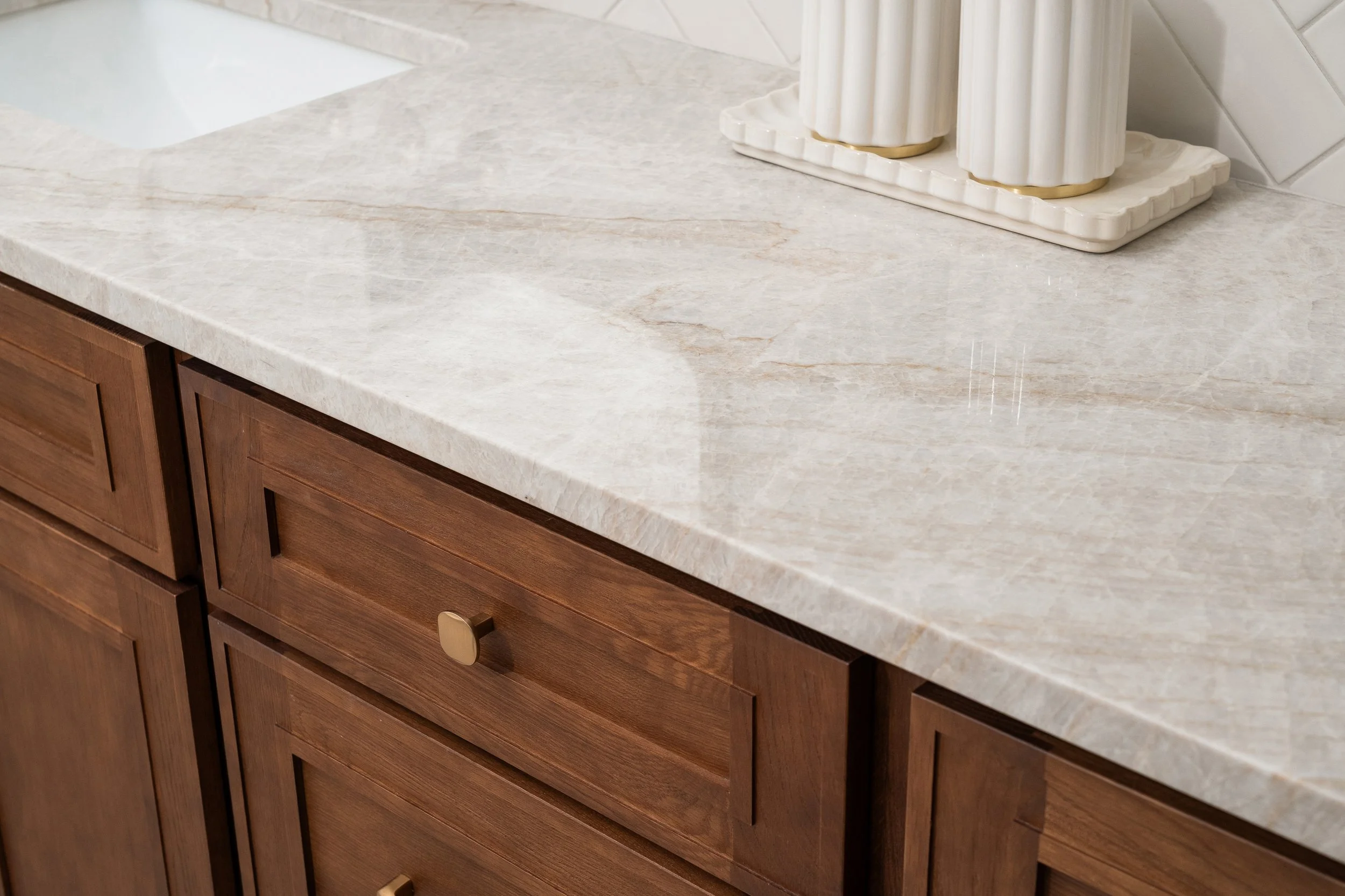 049-7115 S Plymouth Rd-045.jpg