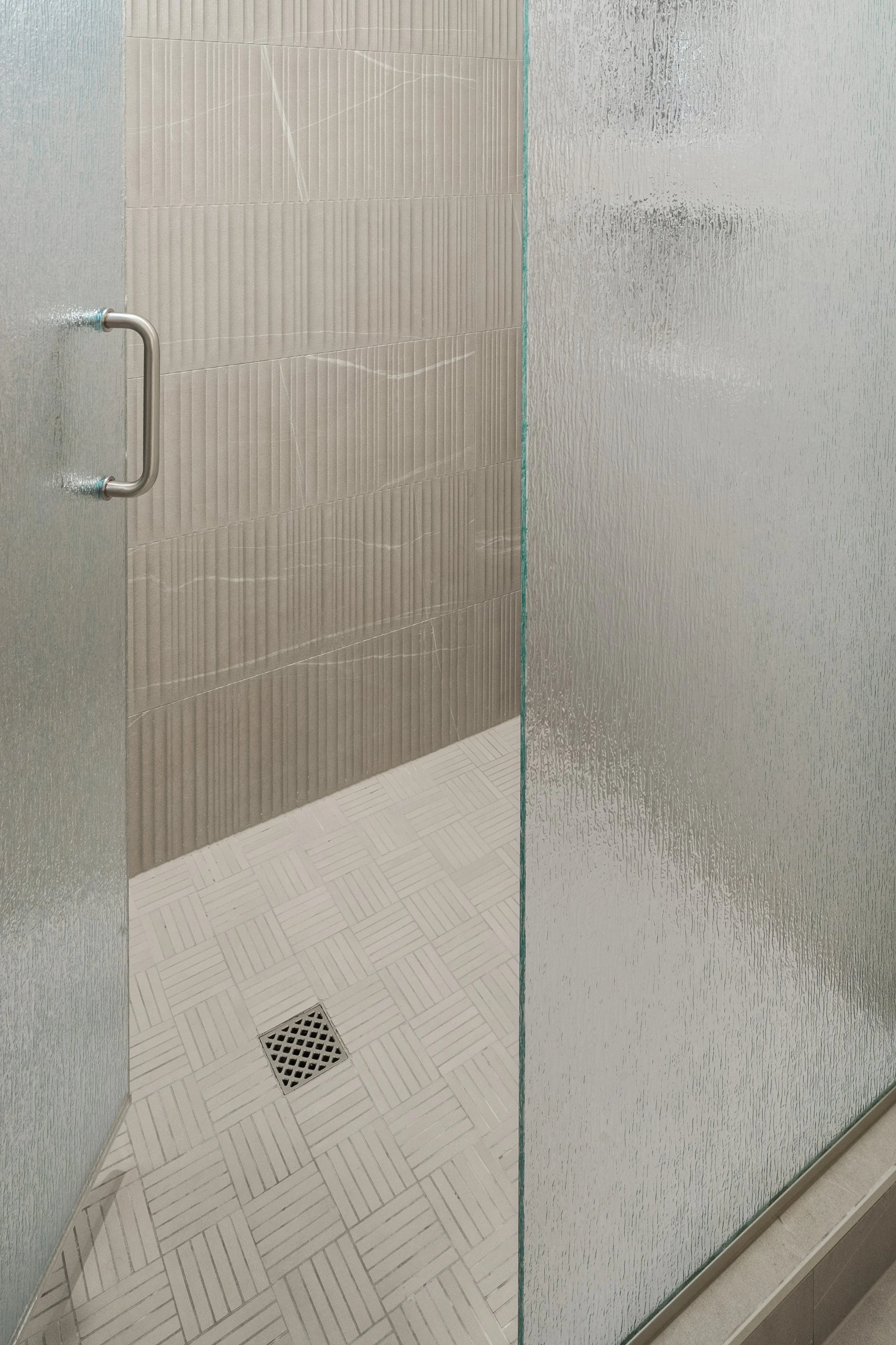 085-7115 S Plymouth Rd-081.jpg