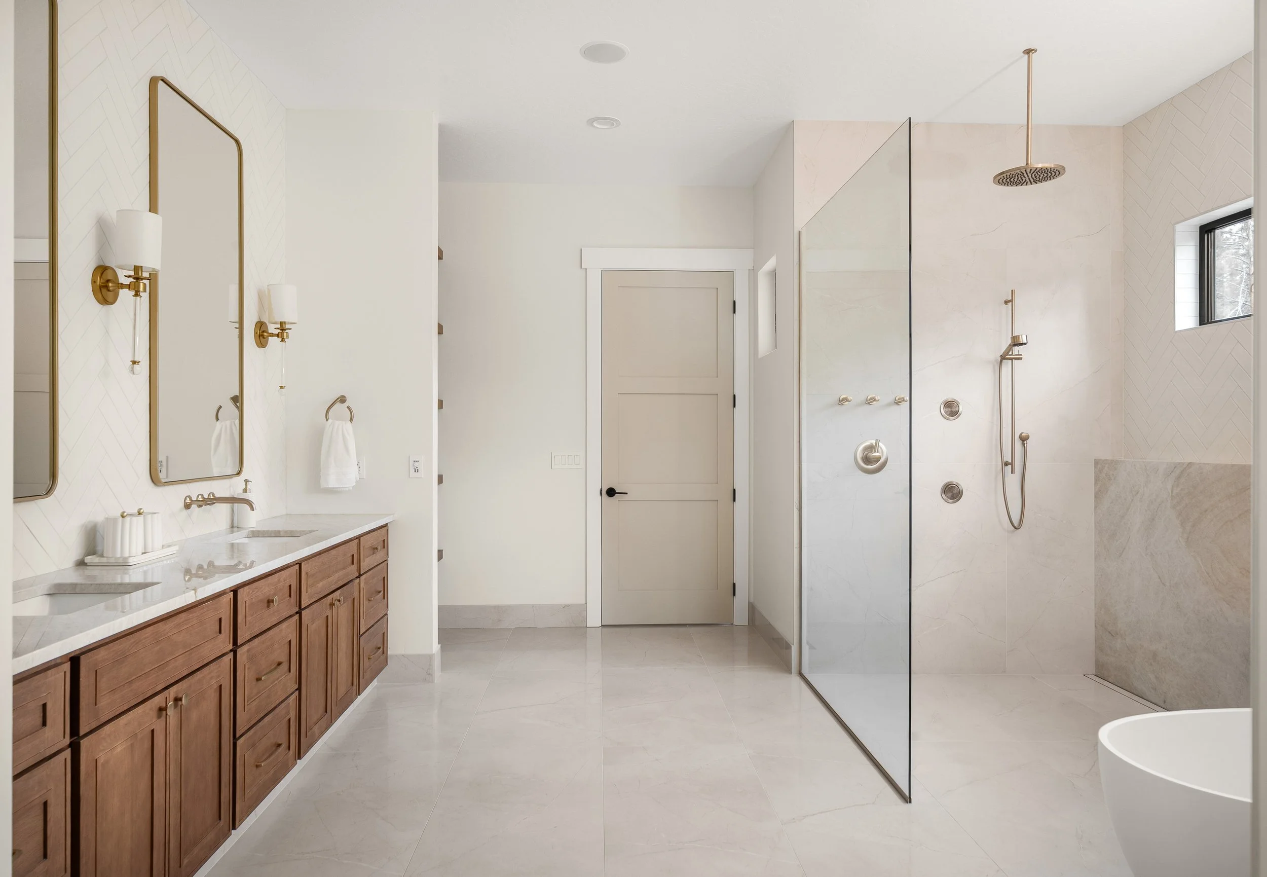 040-7115 S Plymouth Rd-036.jpg