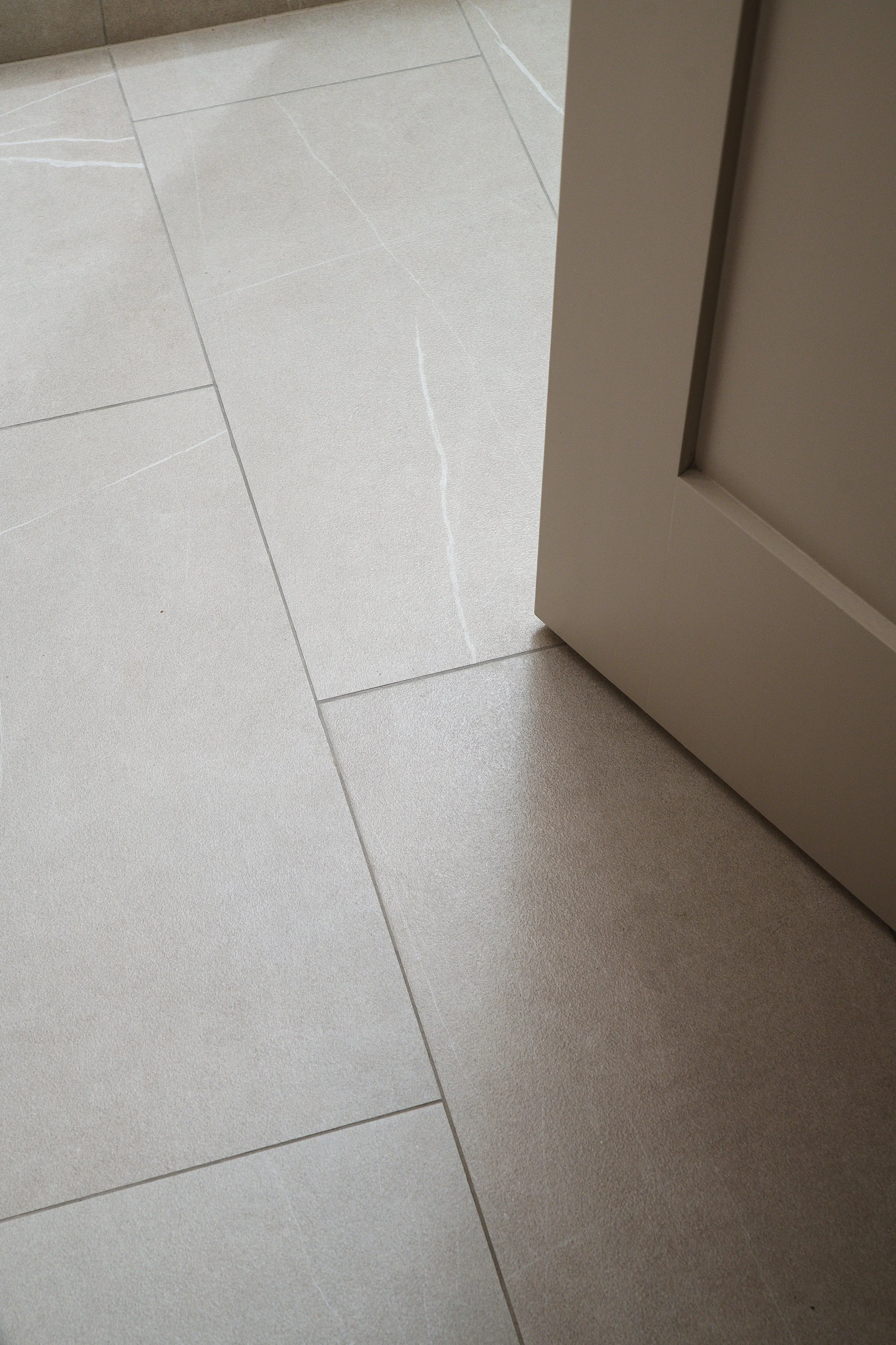 090-7115 S Plymouth Rd-086.jpg