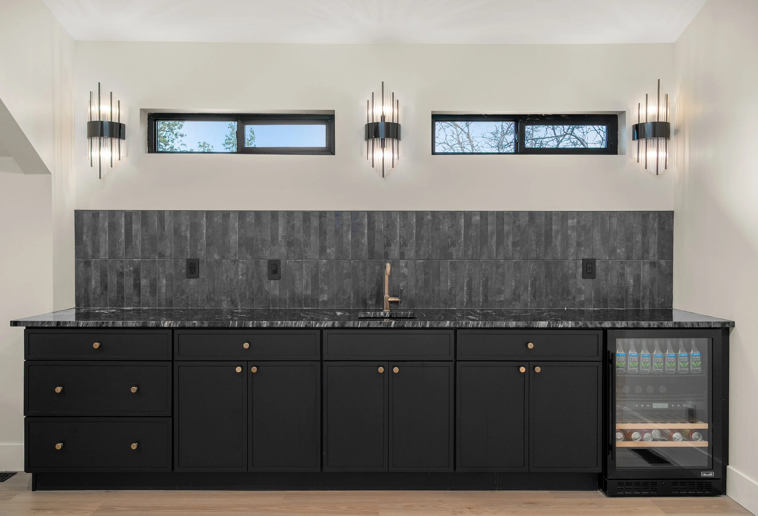 106-7115 S Plymouth Rd-100.jpg