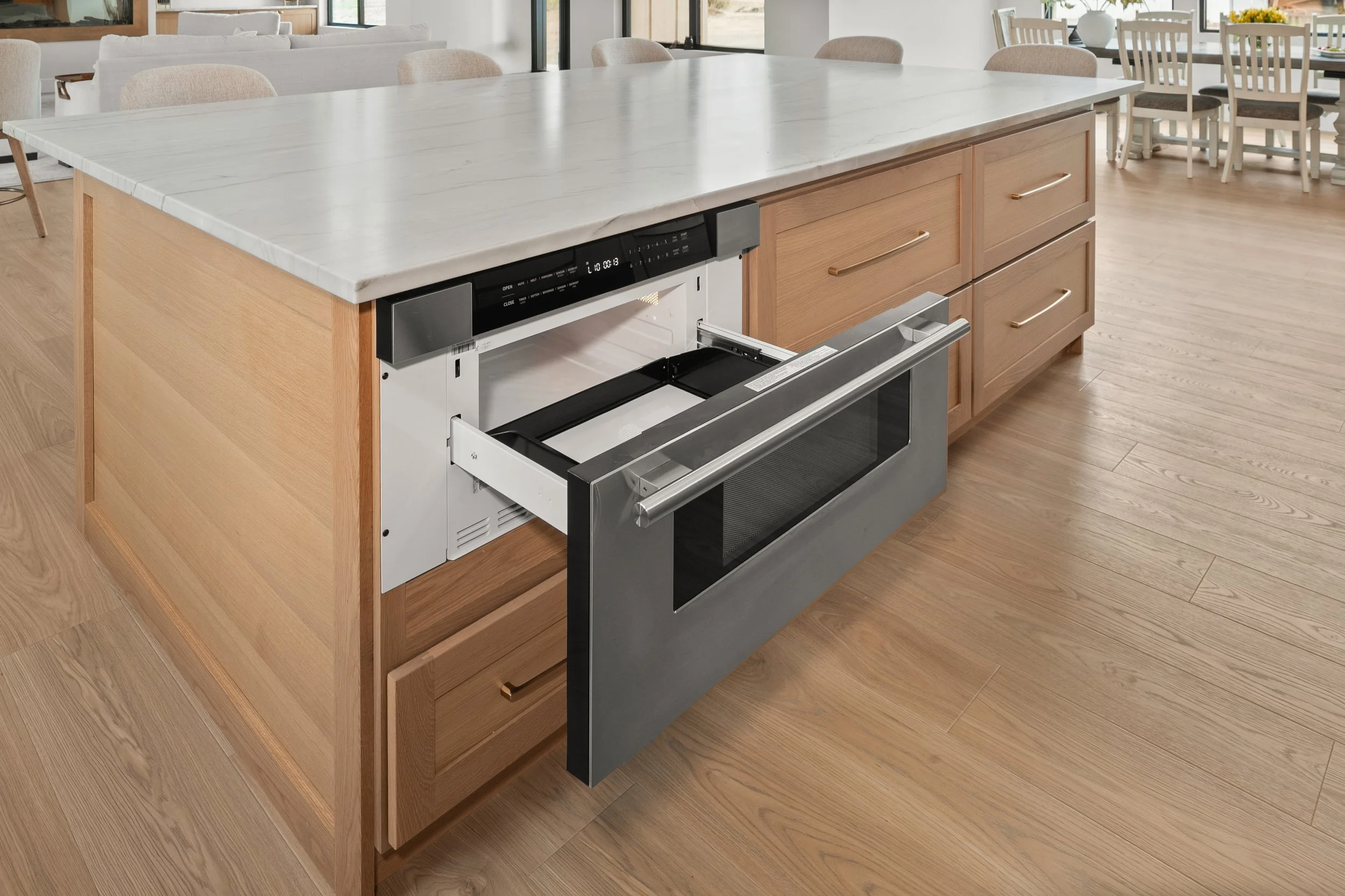 016-7115 S Plymouth Rd-016.jpg