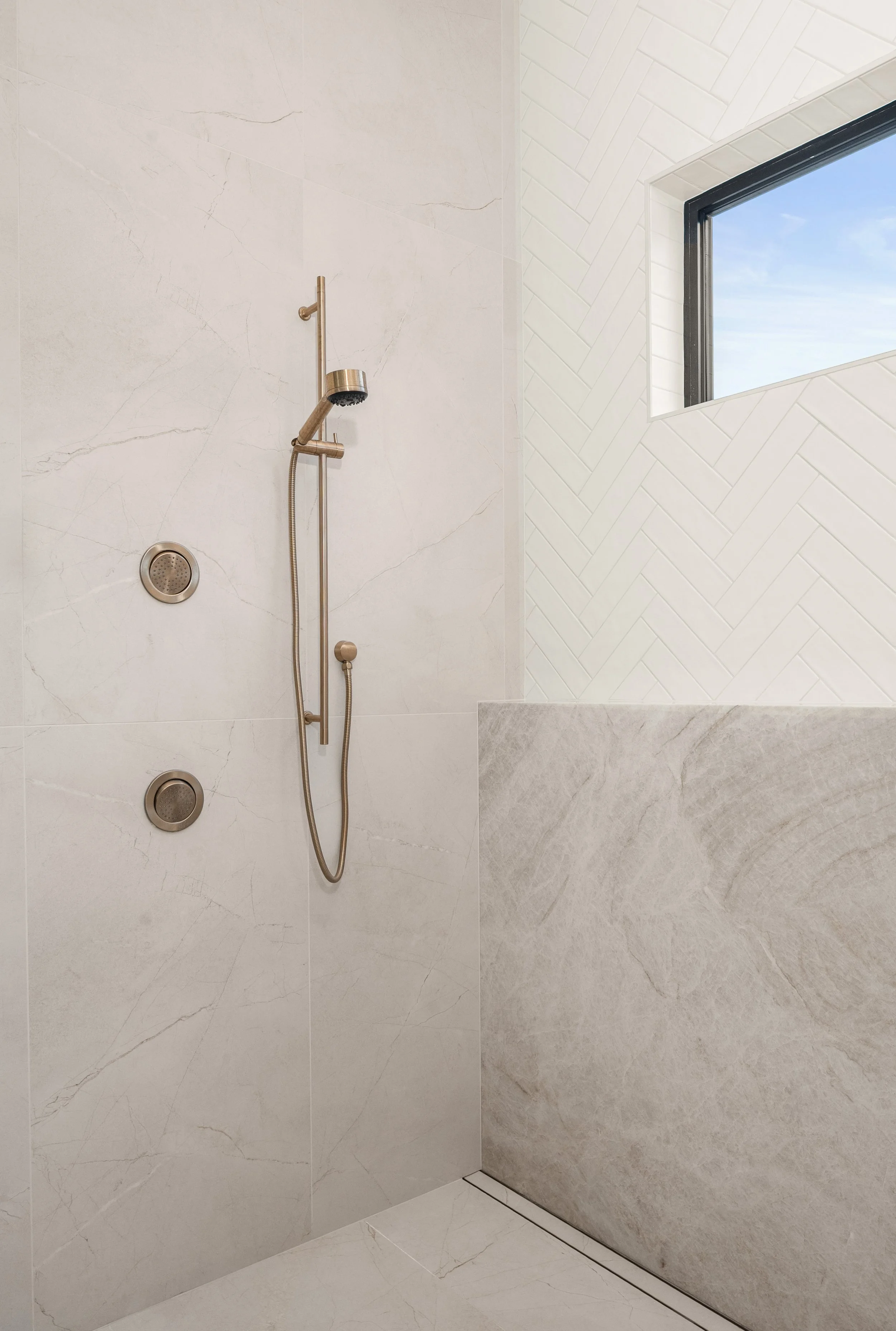 055-7115 S Plymouth Rd-051.jpg