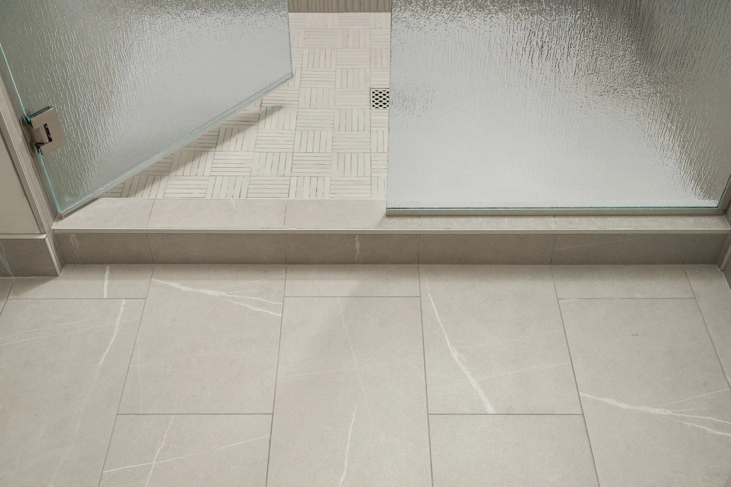 088-7115 S Plymouth Rd-084.jpg