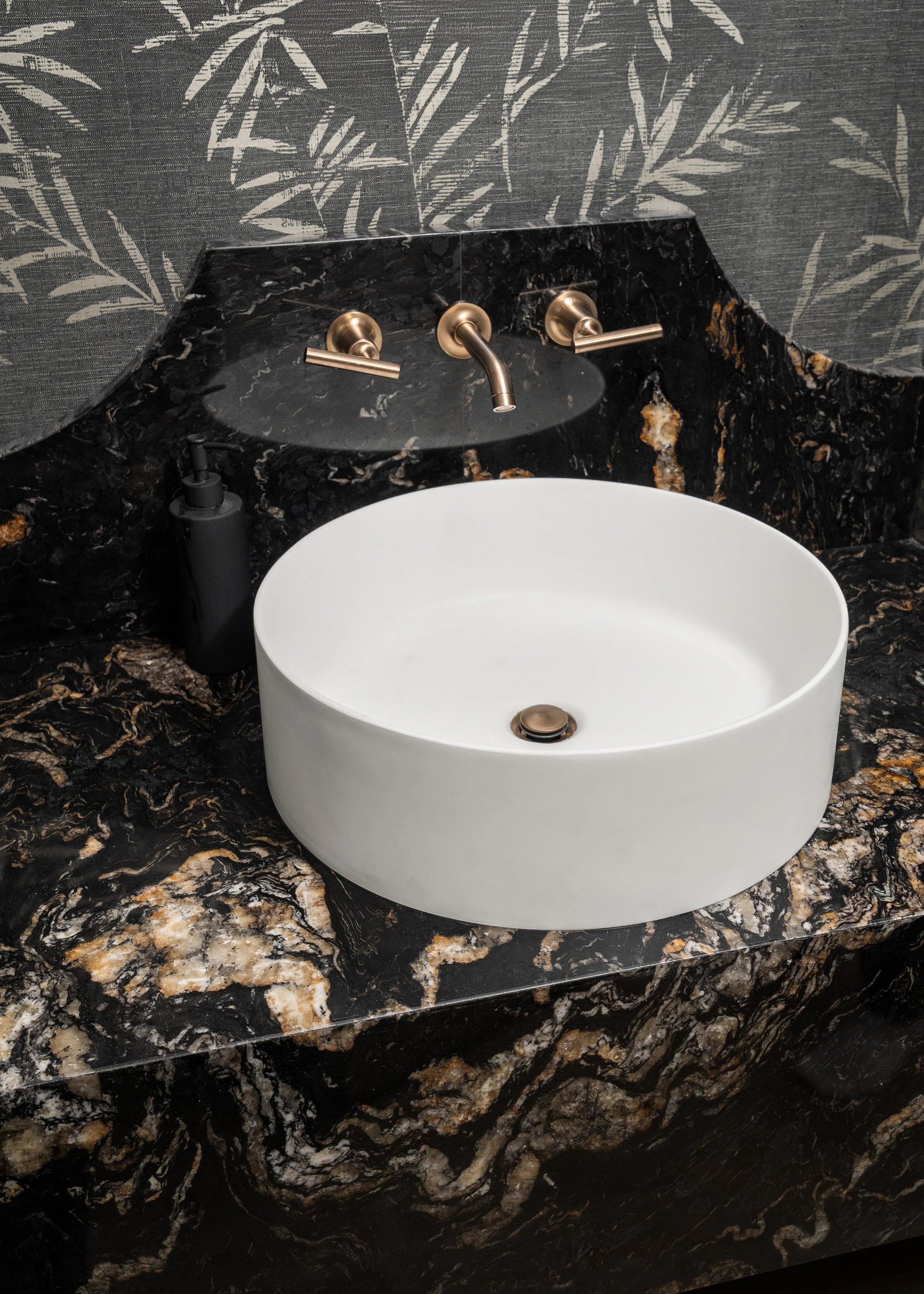 065-7115 S Plymouth Rd-061.jpg