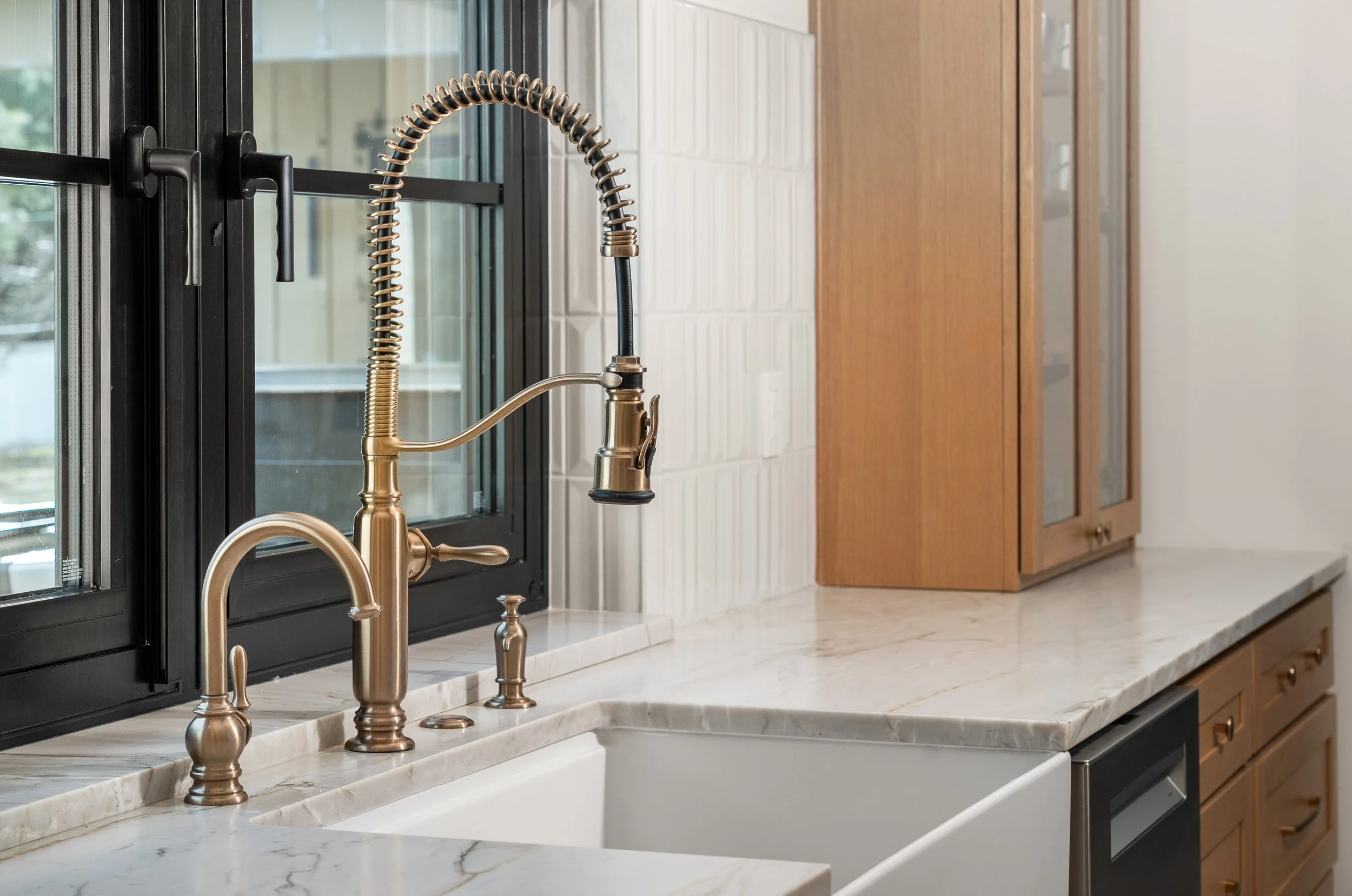 009-7115 S Plymouth Rd-009.jpg