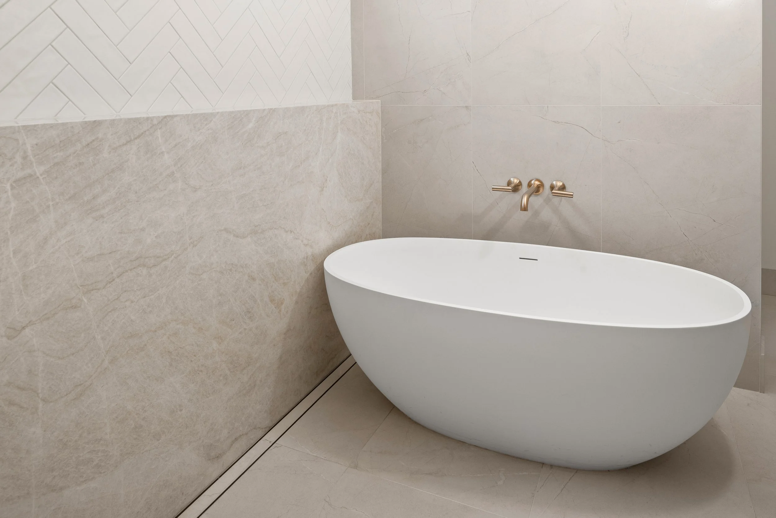 060-7115 S Plymouth Rd-056.jpg