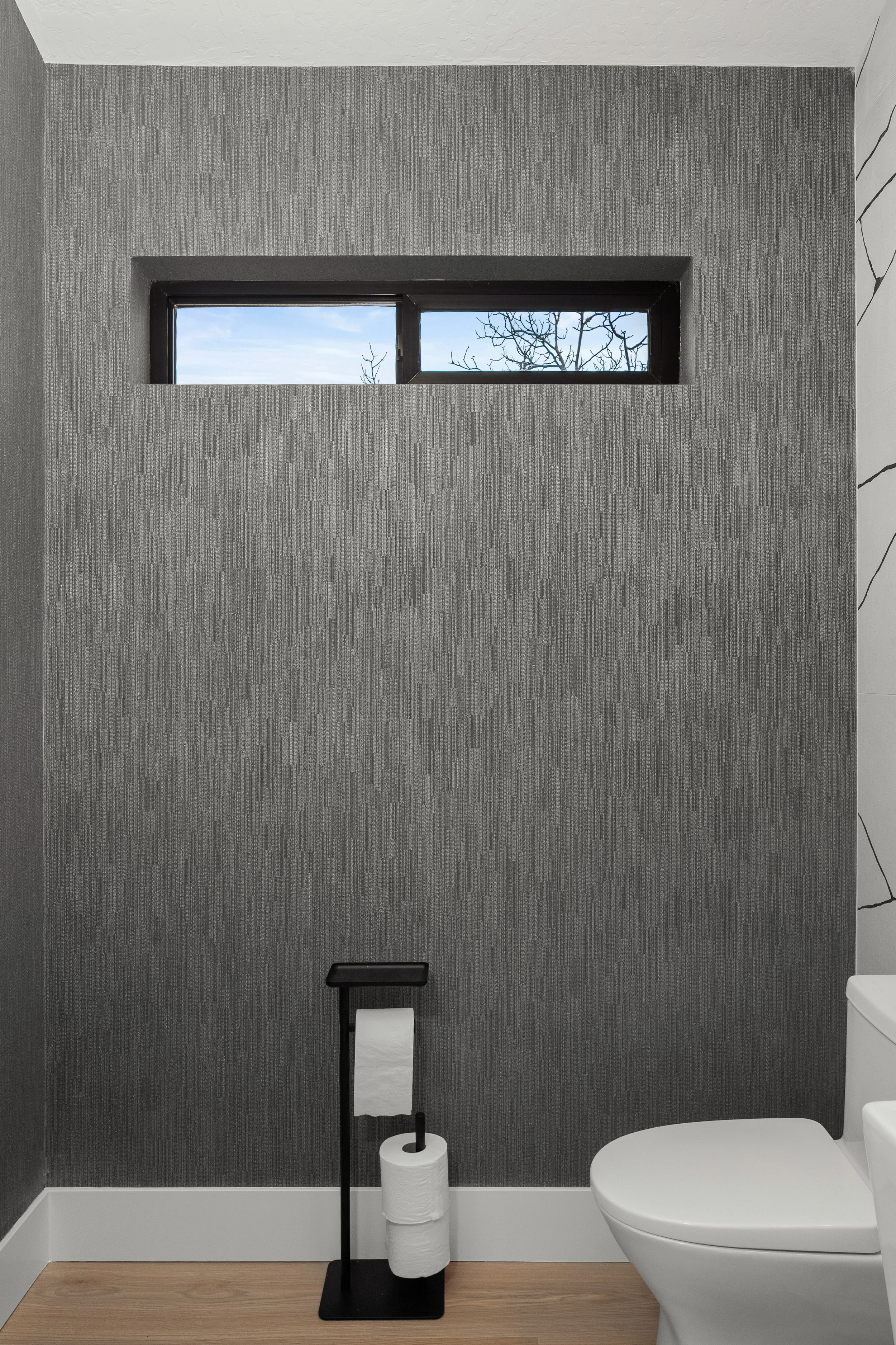 112-7115 S Plymouth Rd-106.jpg