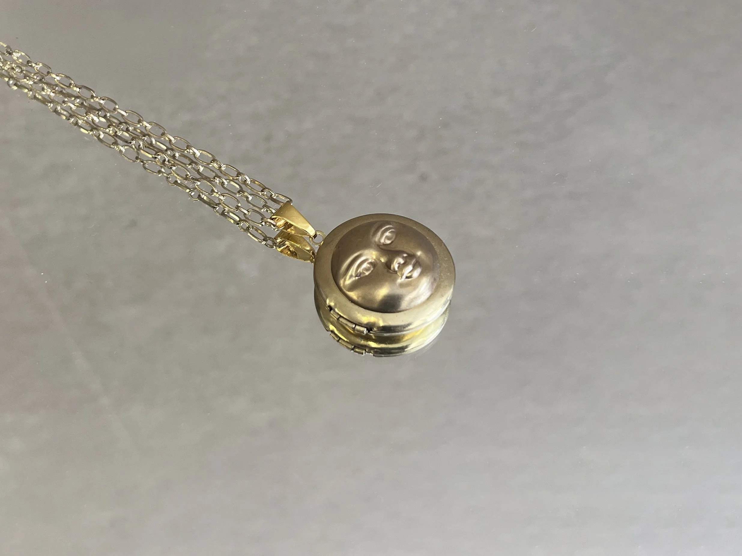 Vintage Moon Locket- P