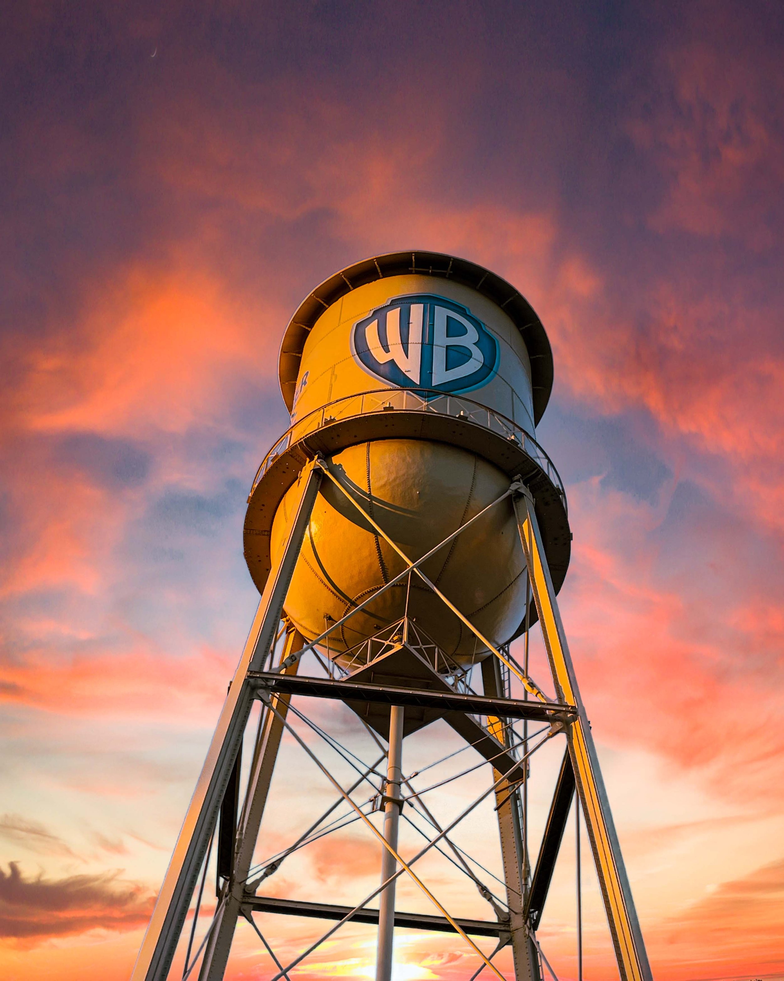Warner Bros Studio 
Edited: Photoshop & lightroom