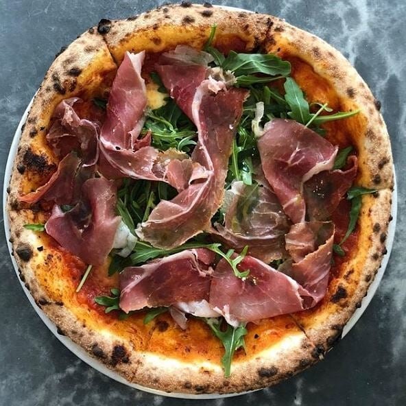 @gilson_southyarra is an all-day Italian style neighbourhood restaurant located at 171 Domain Road, with stunning views over the Botanical Gardens. Gilson cook their own pizzettas, which are small Roman-style pizzas, using seasonal, locally-sourced i