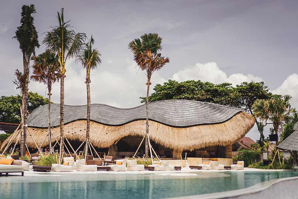 Mari-Beach-Club-Bali-Batu-Belig-Seminyak-Canggu-1.jpeg