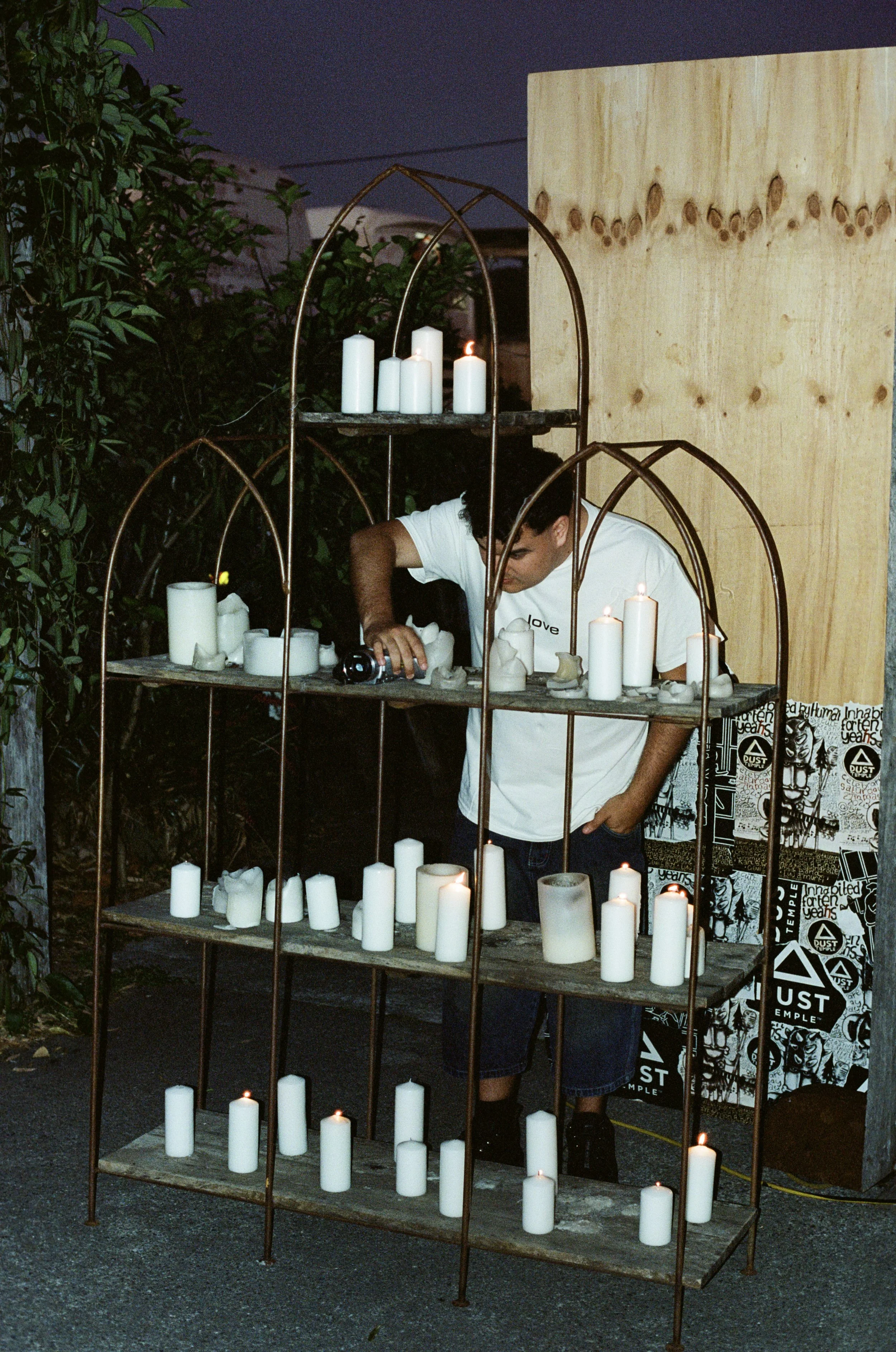 128-Image09.jpg
