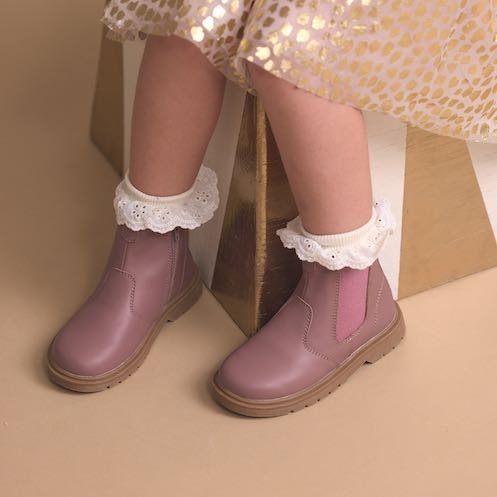 PRETTY-BRAVE-AW26-Big-Kids-Hudson-Berry-Campaign-a-WEB-JPG.jpg