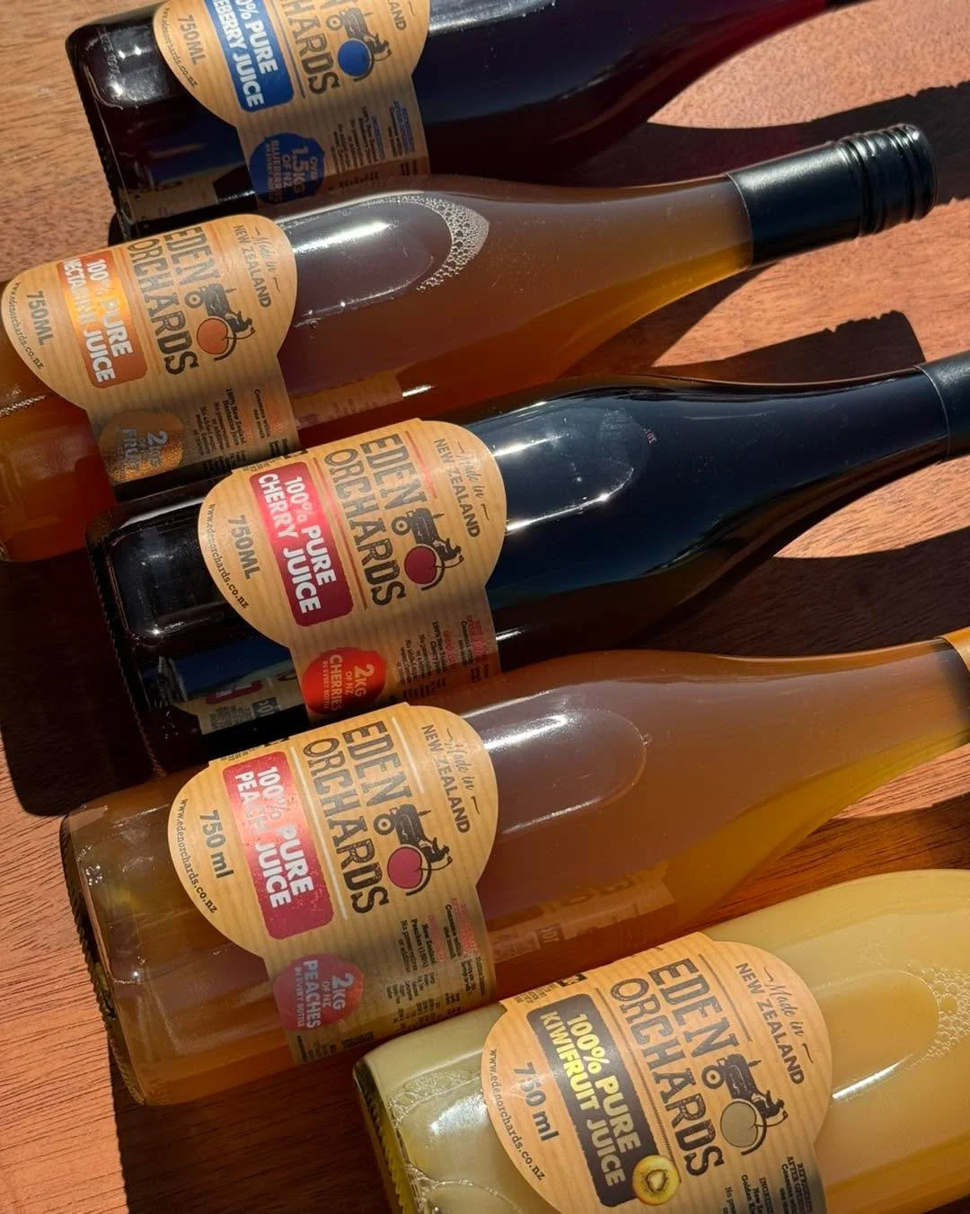 Eden Orchards! 
A family run orchard known for their premium, 100% natural fruit juices made straight from tree to bottle.
No added sugar, preservatives or concentrates. Just pure antioxidant rich goodness from fruit grown on their sustainable Waikat