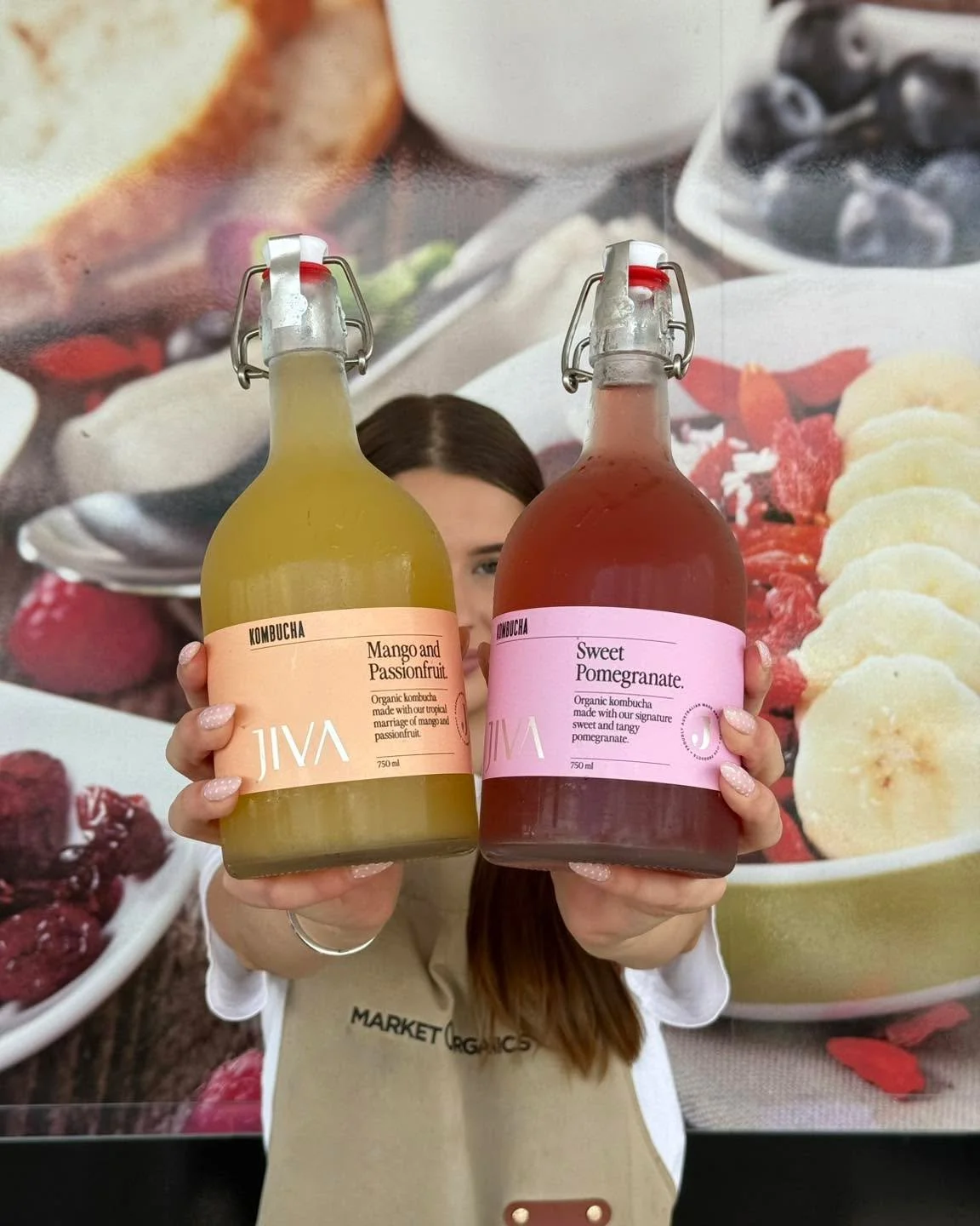 Celebrate with us this Saturday, November 1st! 
It’s Chapelhill’s birthday and we’re treating you to 15% OFF STOREWIDE plus tastings from some of our favourite local brands:
✨Jiva Kombucha – 8am to 10am
✨Love Your Gut –